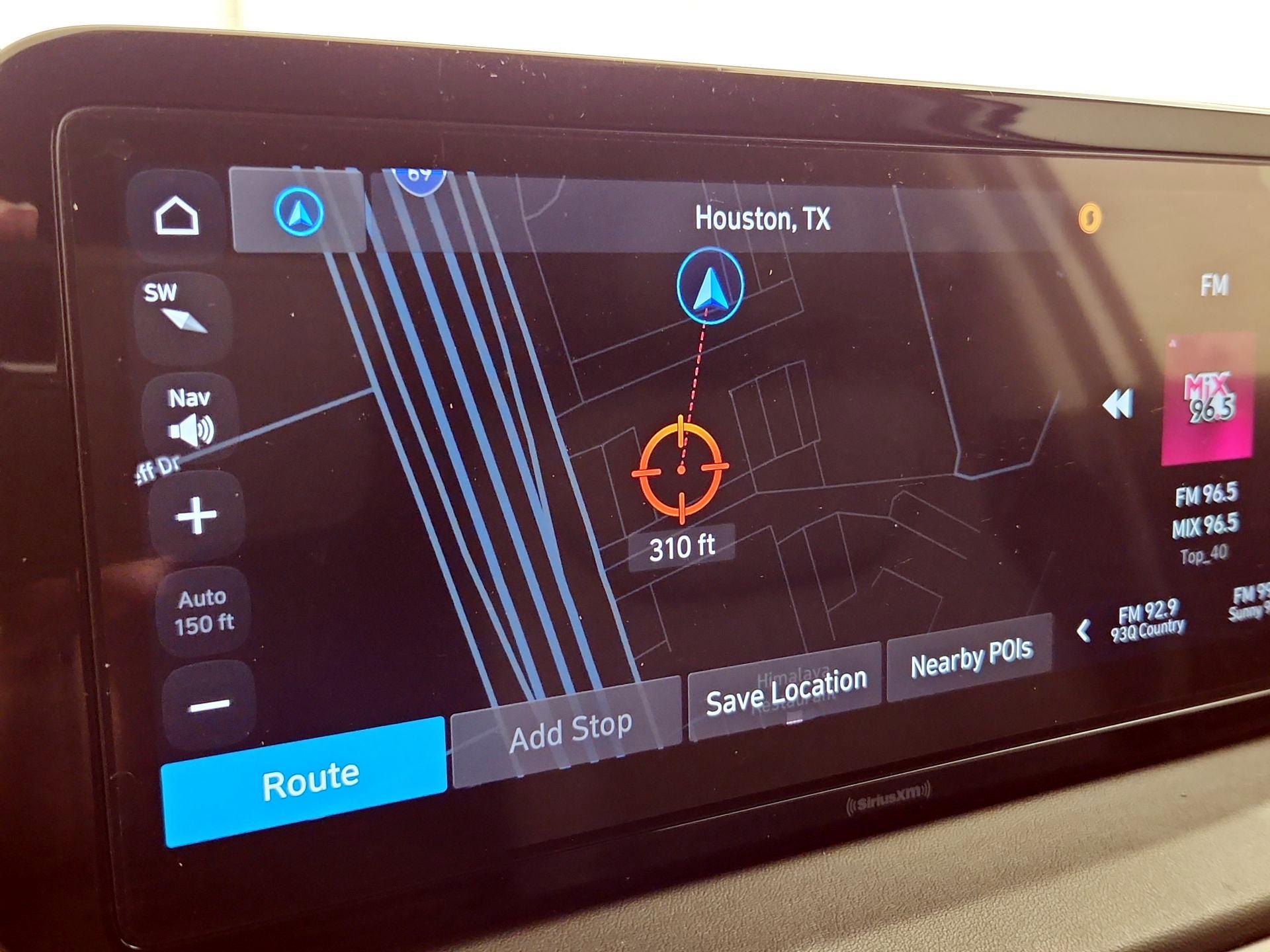 Thumbnail: 2023 Hyundai Santa Fe - 14