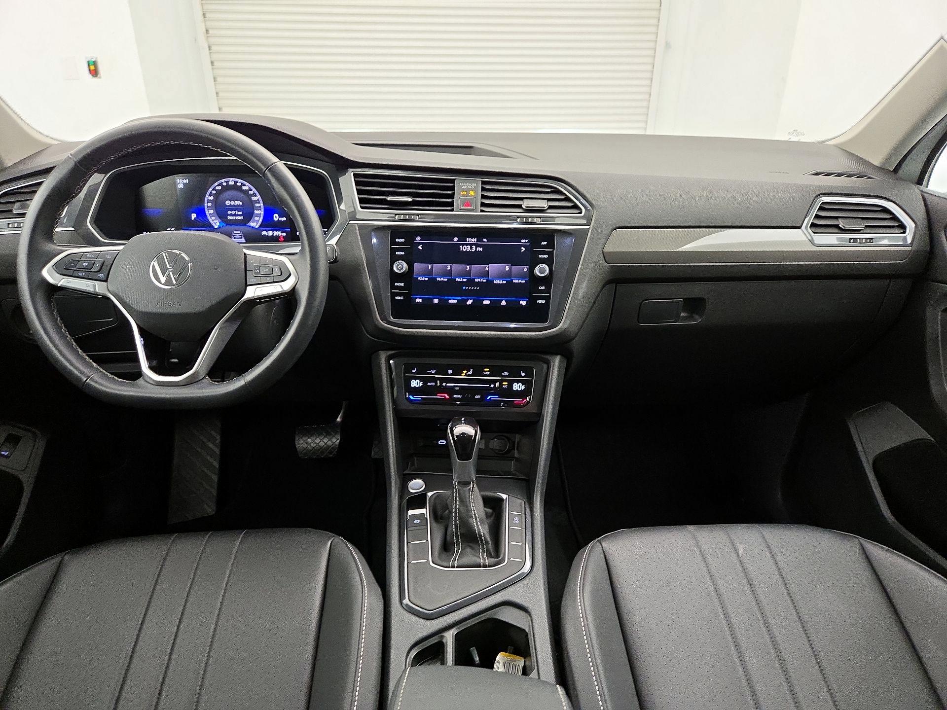 Thumbnail: 2024 Volkswagen Tiguan - 9