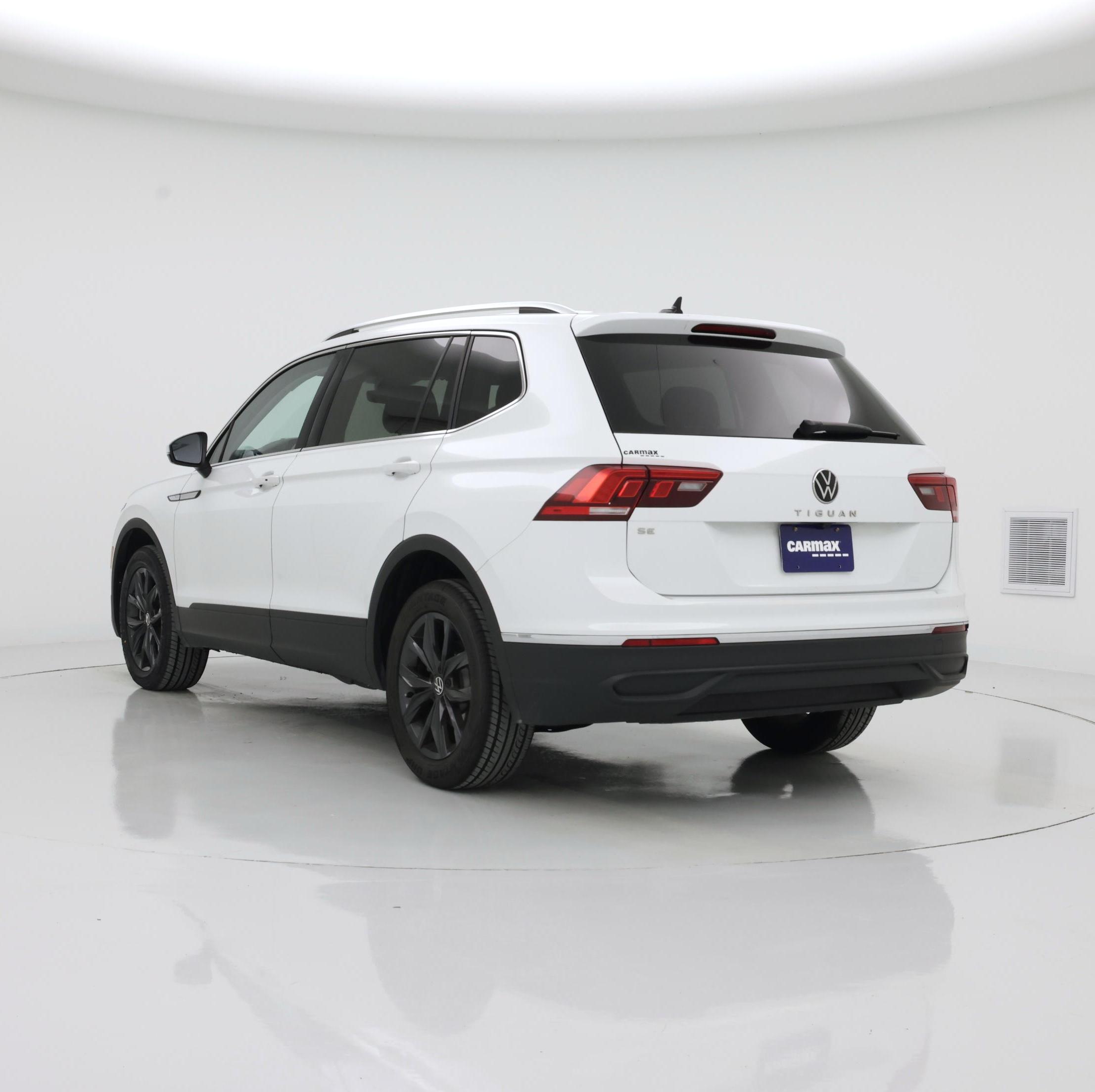 Thumbnail: 2024 Volkswagen Tiguan - 2