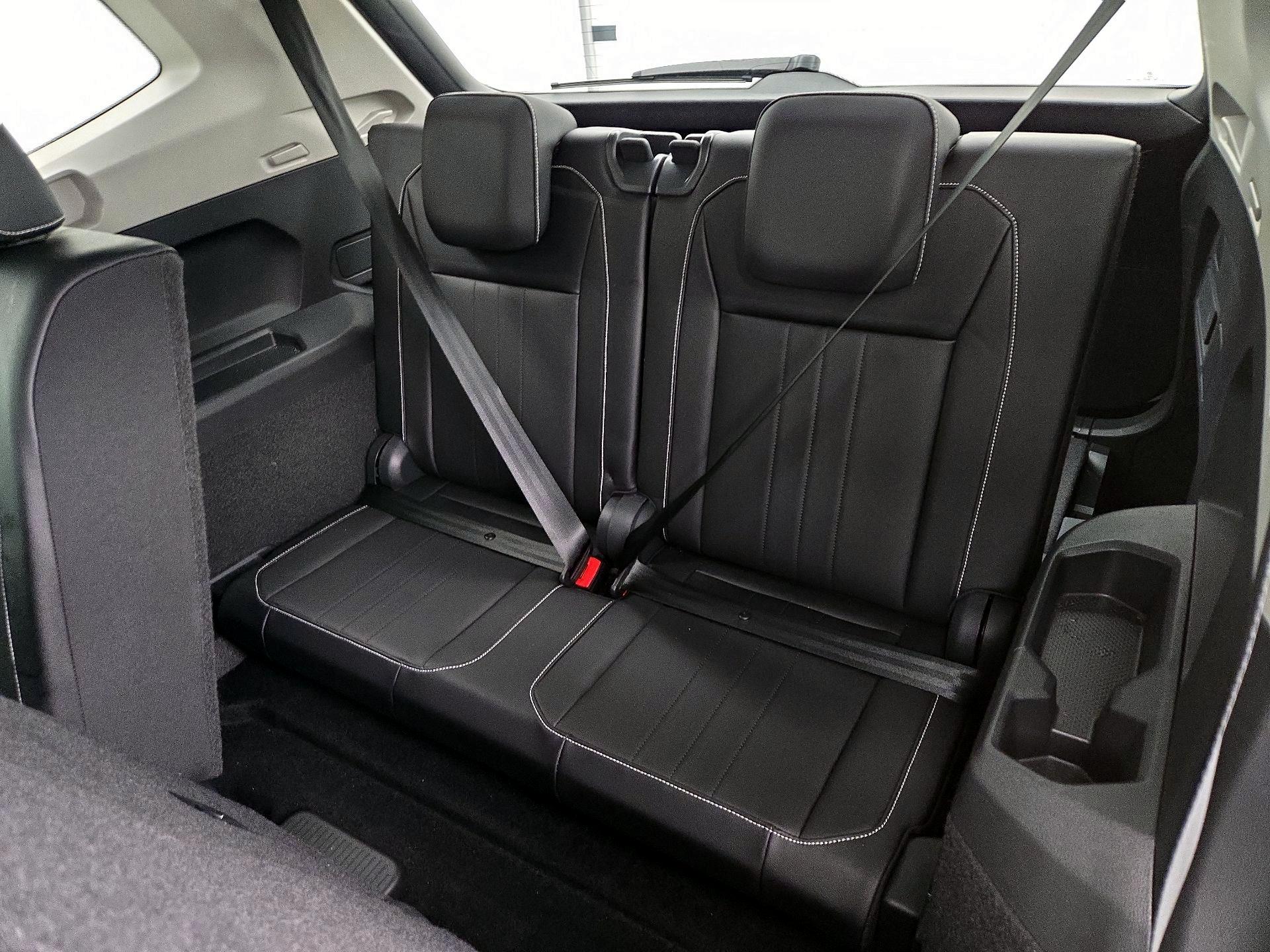 Thumbnail: 2024 Volkswagen Tiguan - 20