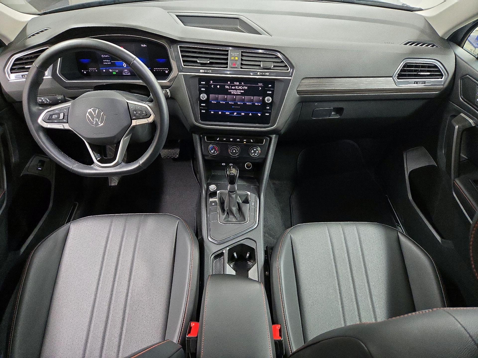 Thumbnail: 2024 Volkswagen Tiguan - 9