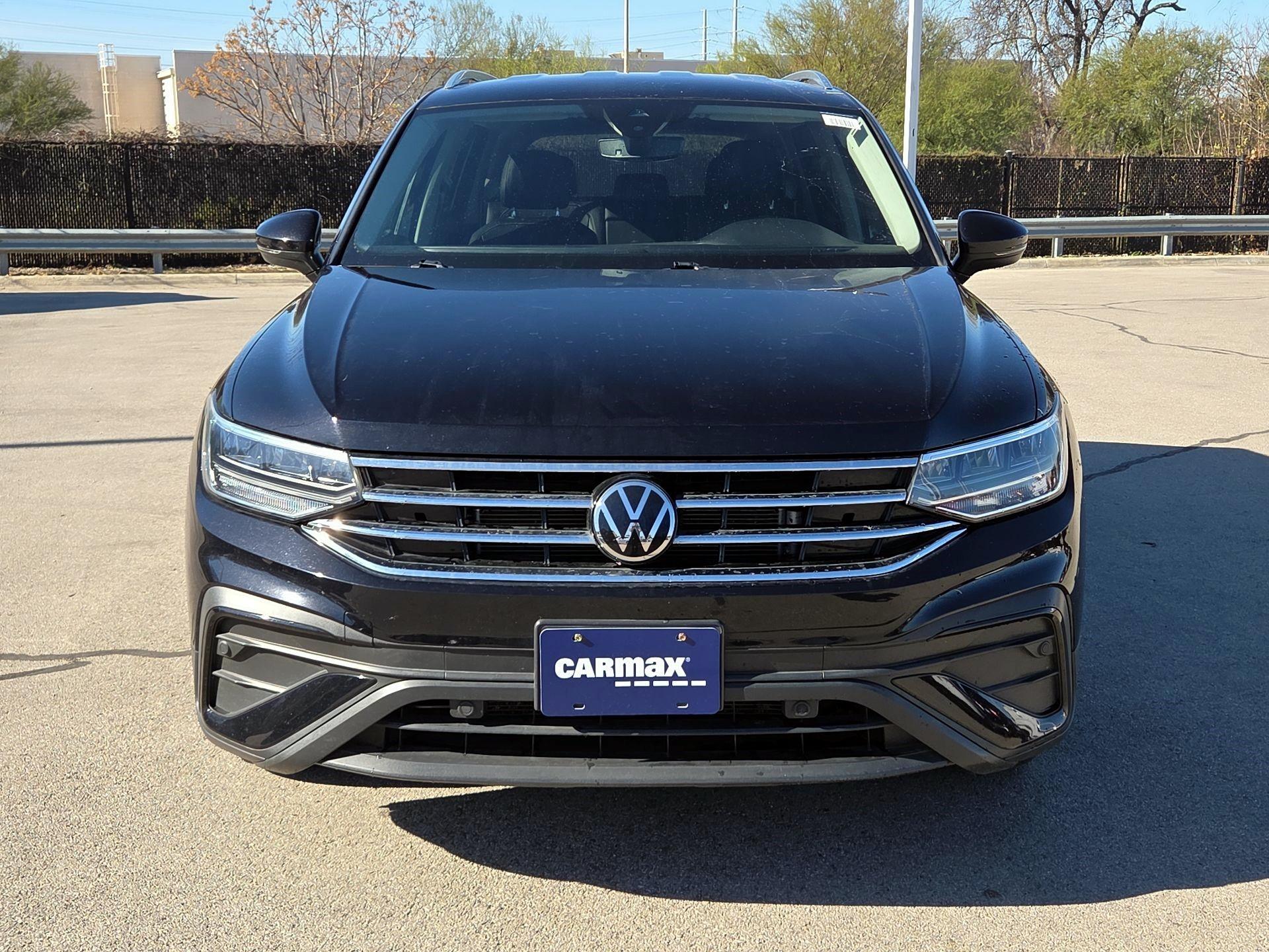 Thumbnail: 2022 Volkswagen Tiguan - 2