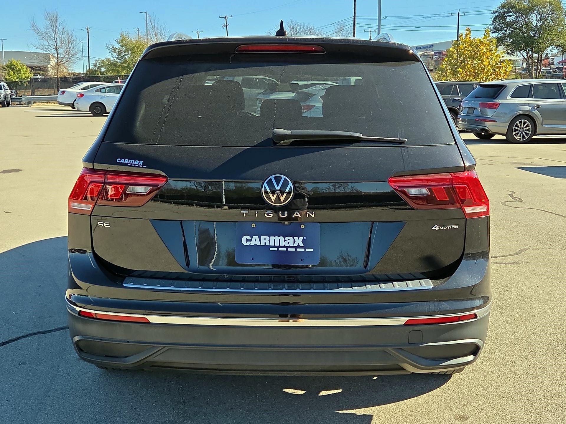 Thumbnail: 2022 Volkswagen Tiguan - 6