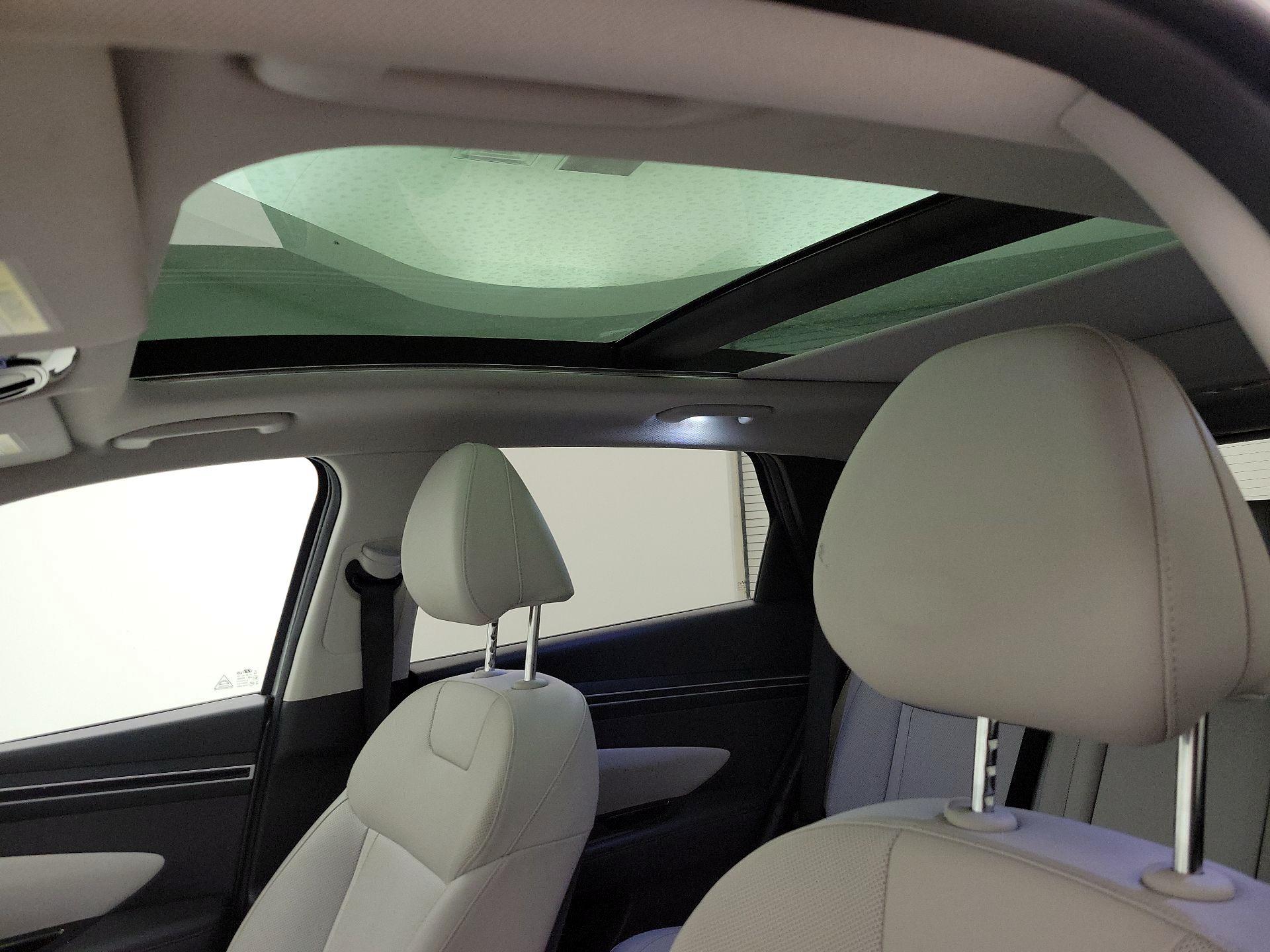 Thumbnail: 2024 Hyundai Tucson - 18