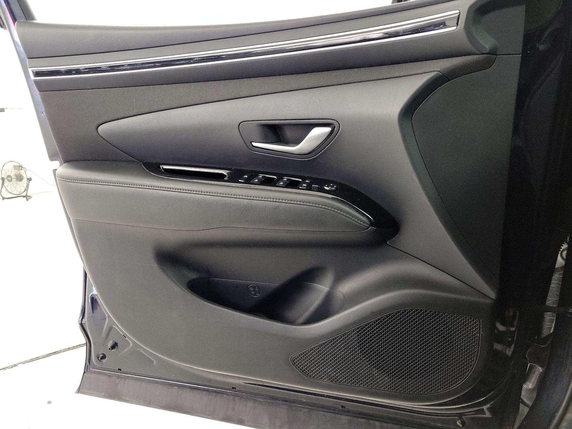 Thumbnail: 2023 Hyundai Tucson - 12