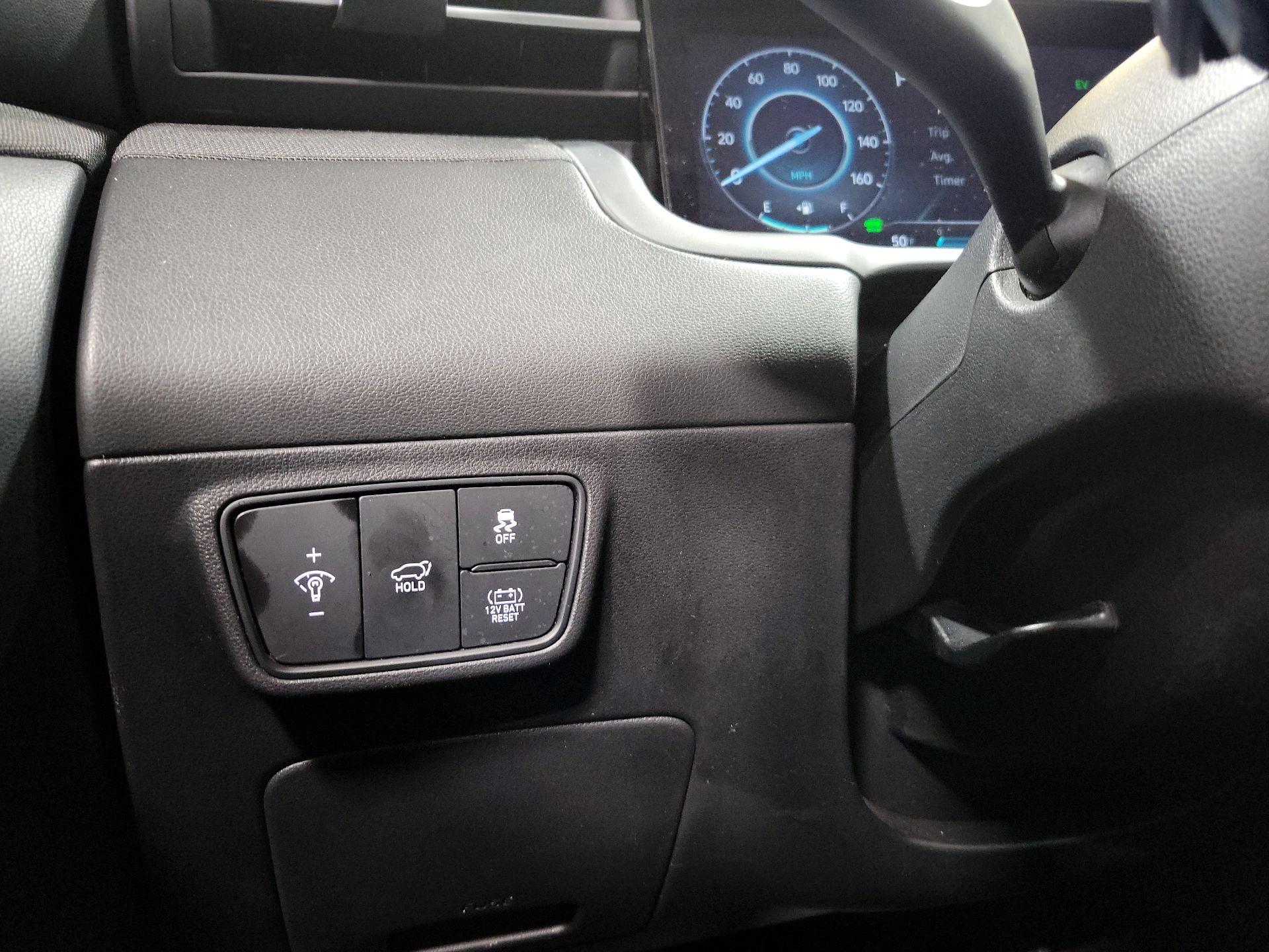 Thumbnail: 2023 Hyundai Tucson - 13