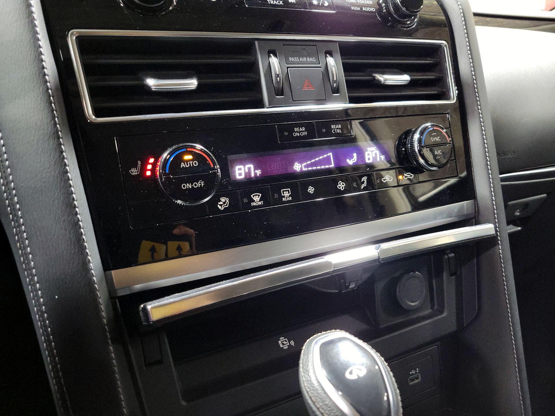 Thumbnail: 2024 INFINITI QX80 - 16