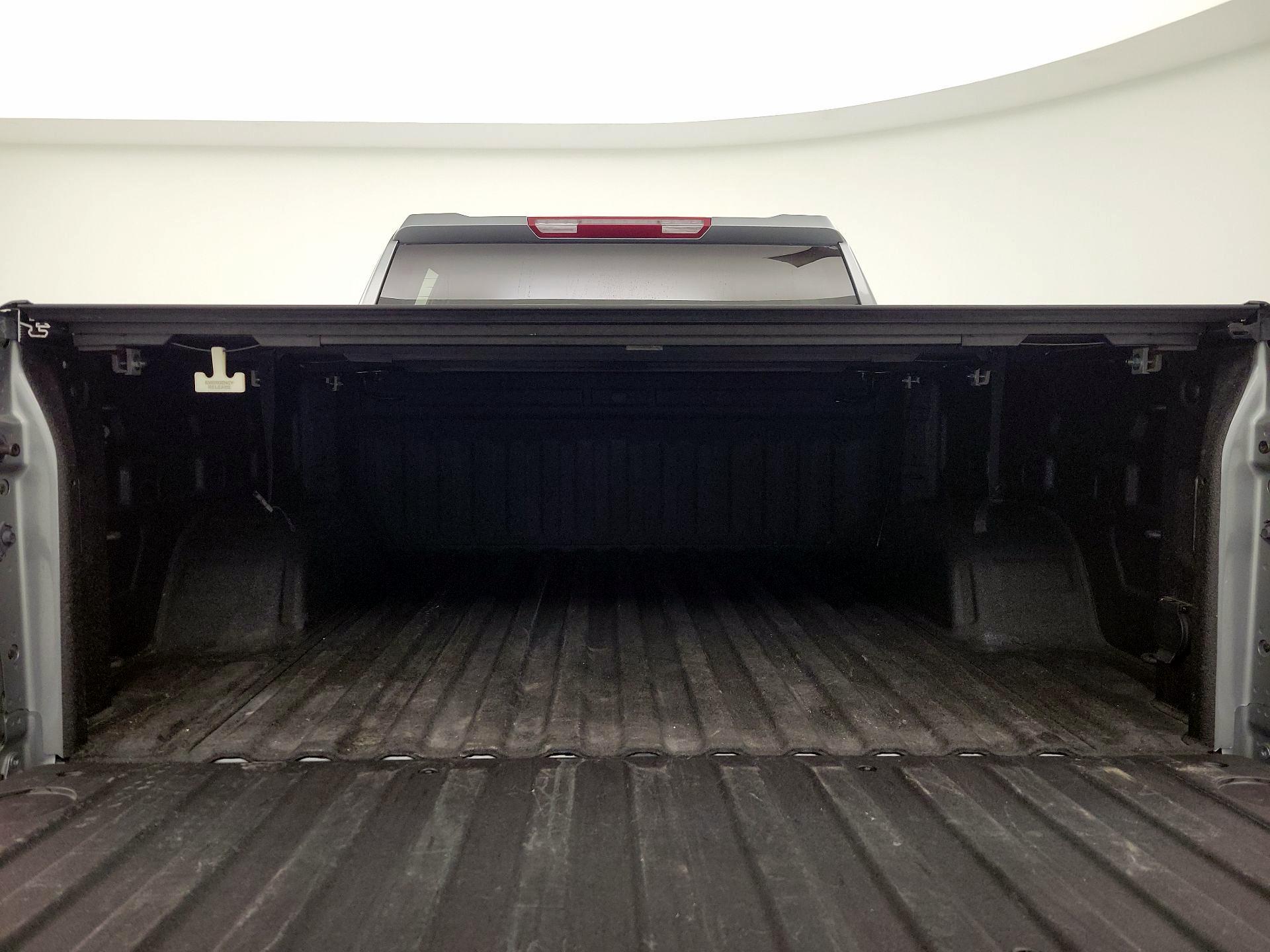 Thumbnail: 2023 Chevrolet Silverado 1500 - 19