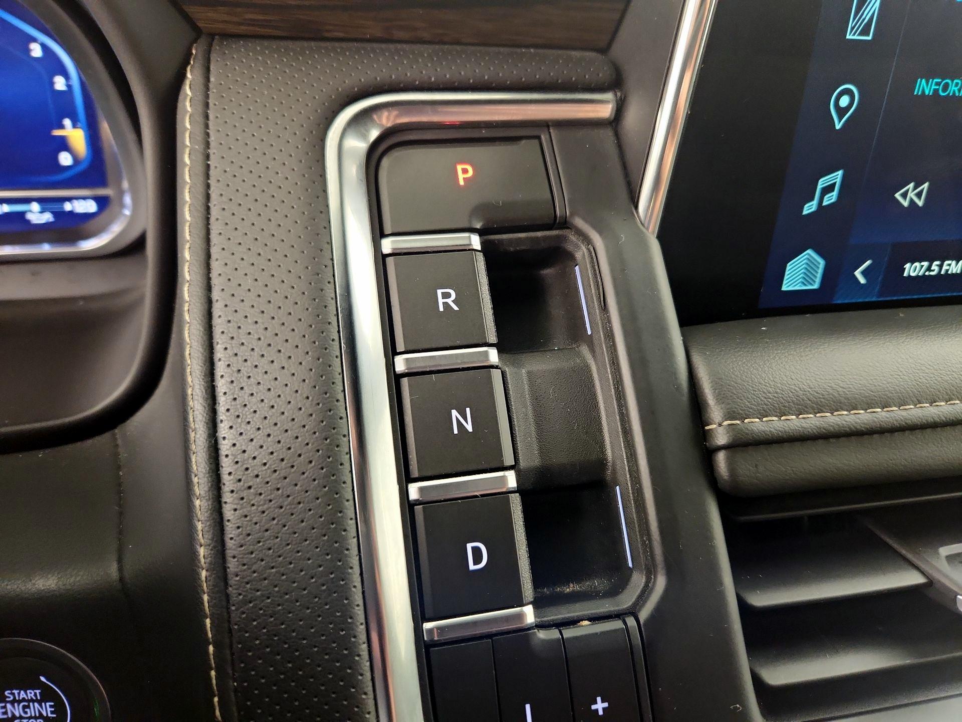 Thumbnail: 2023 Chevrolet Suburban - 16