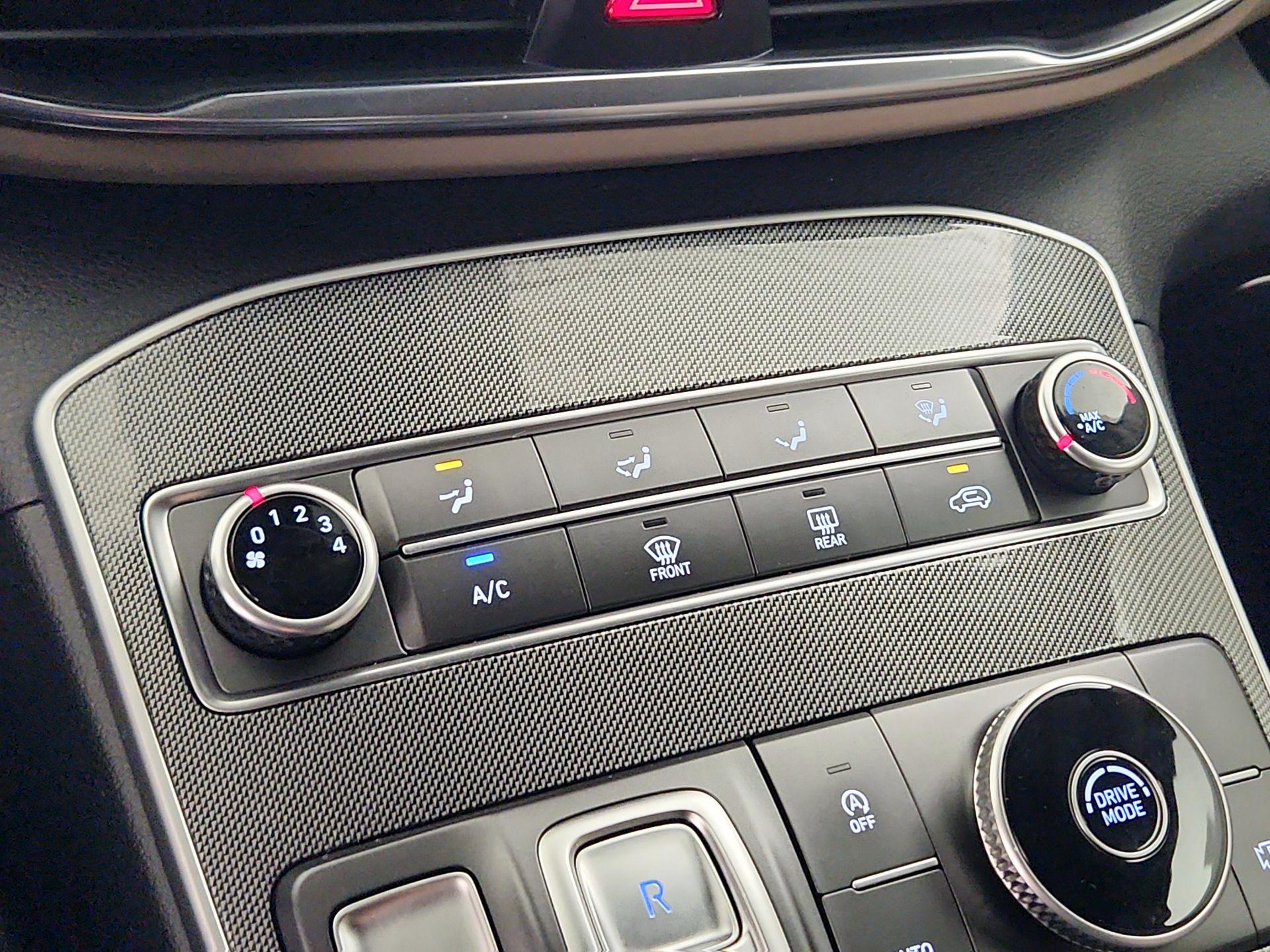 Thumbnail: 2023 Hyundai Santa Fe - 16