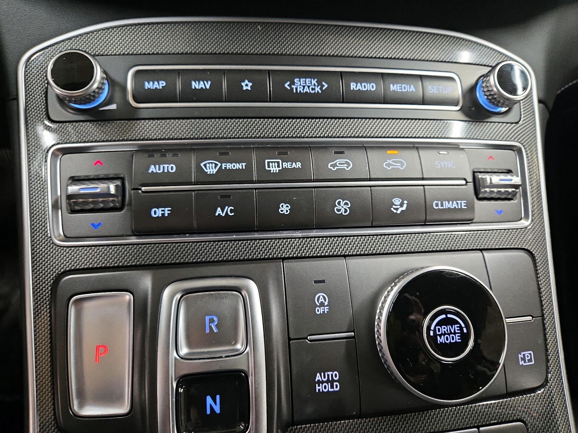 Thumbnail: 2023 Hyundai Santa Fe - 15