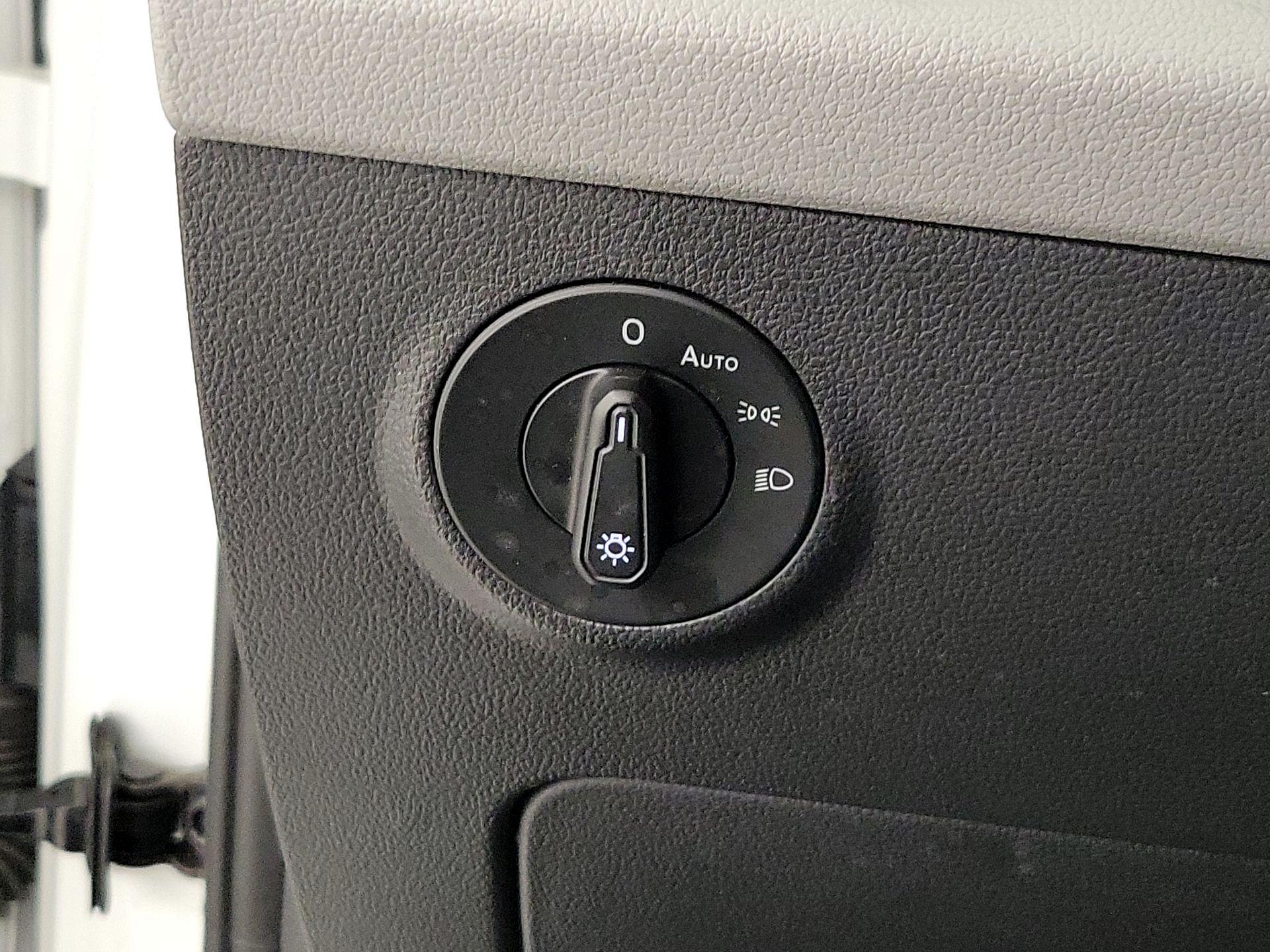 Thumbnail: 2023 Volkswagen Taos - 13