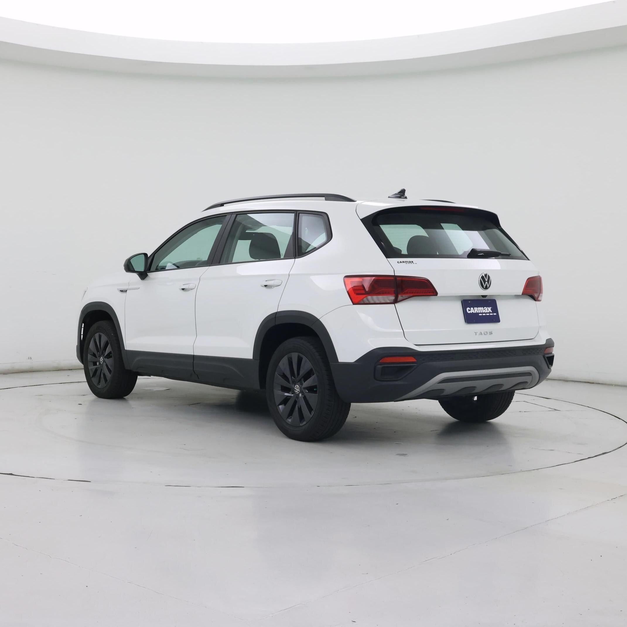 Thumbnail: 2023 Volkswagen Taos - 2