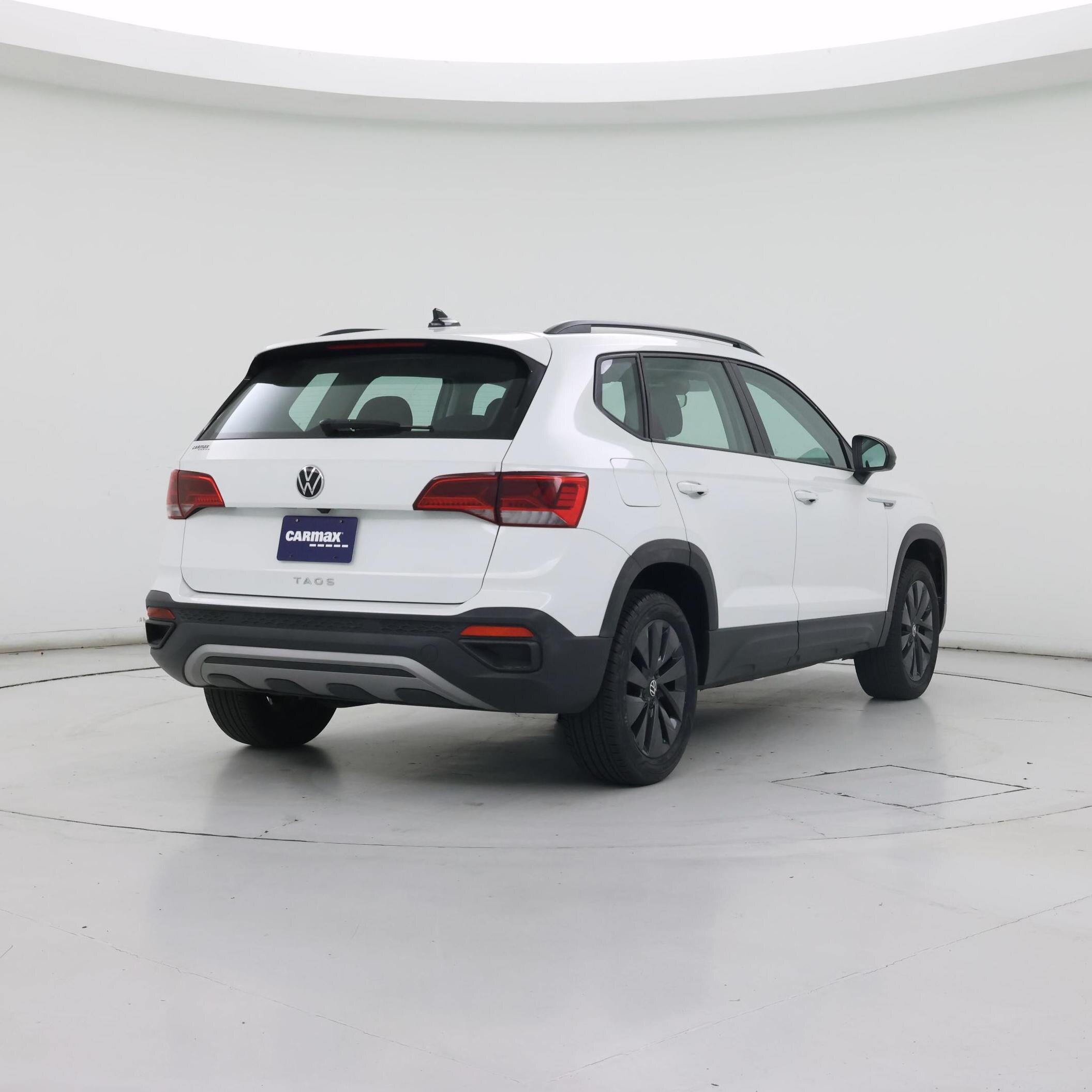 Thumbnail: 2023 Volkswagen Taos - 8