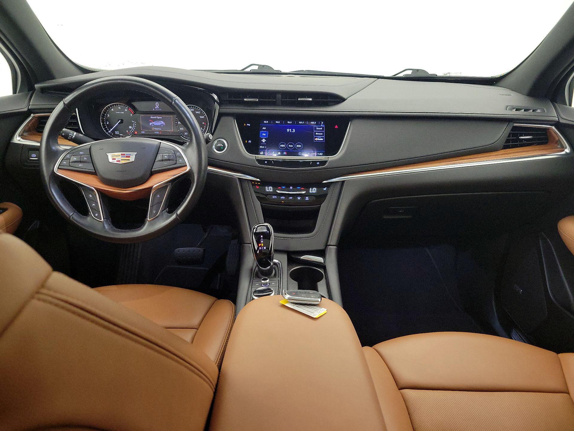 Thumbnail: 2022 Cadillac XT5 - 9