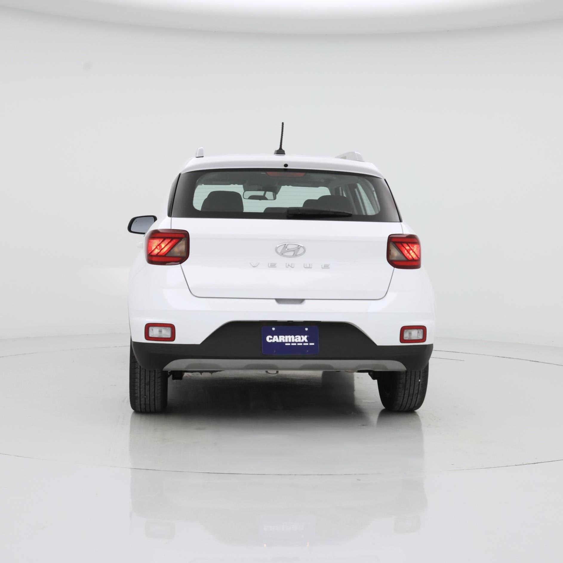 Thumbnail: 2023 Hyundai Venue - 6