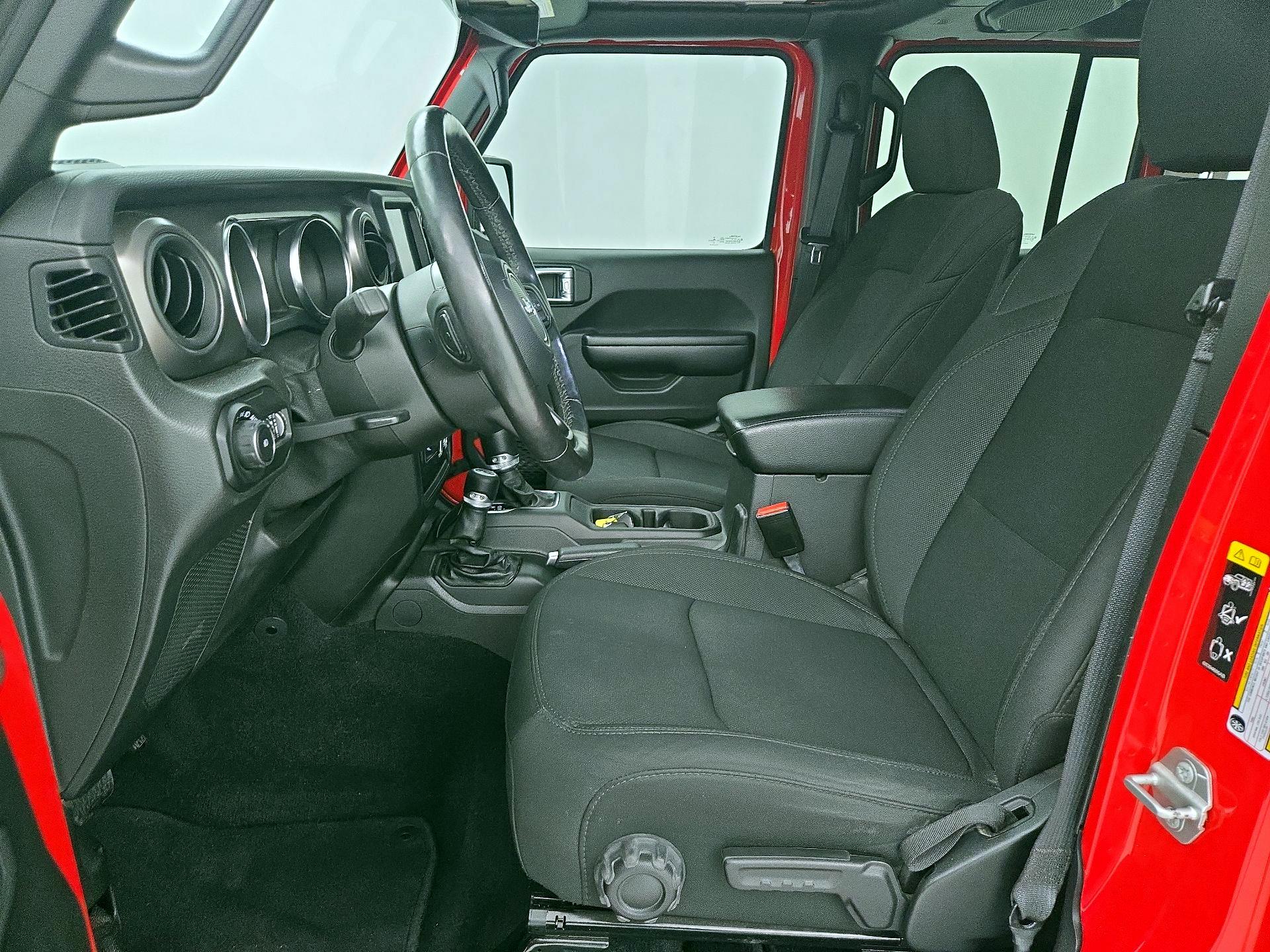 Thumbnail: 2021 Jeep Wrangler - 11