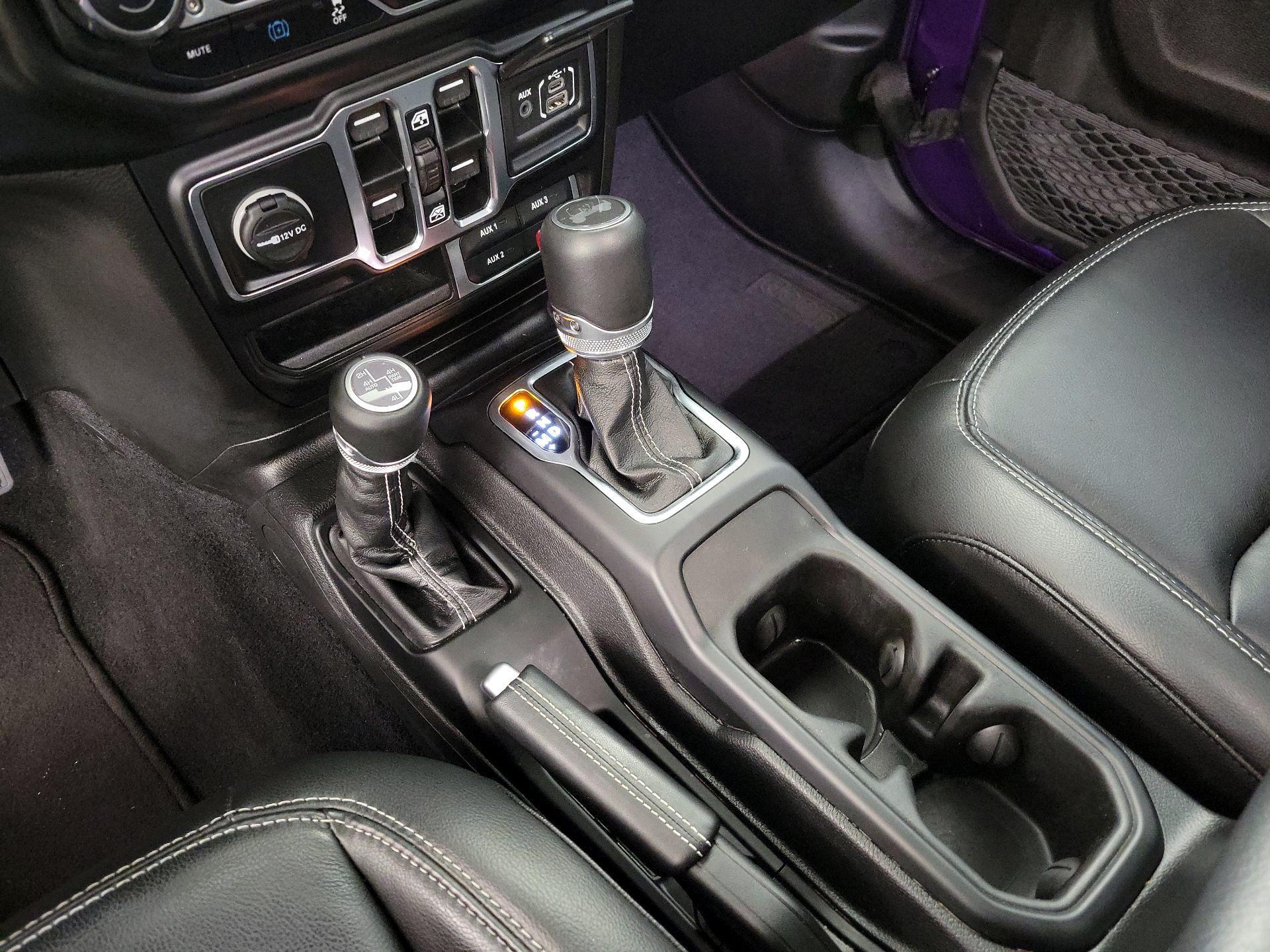 Thumbnail: 2023 Jeep Wrangler - 17