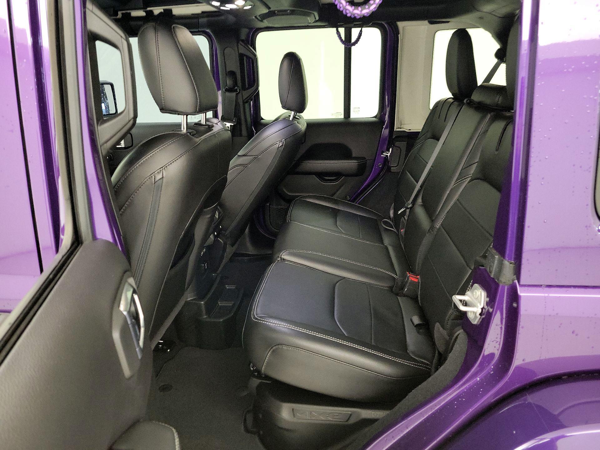 Thumbnail: 2023 Jeep Wrangler - 19