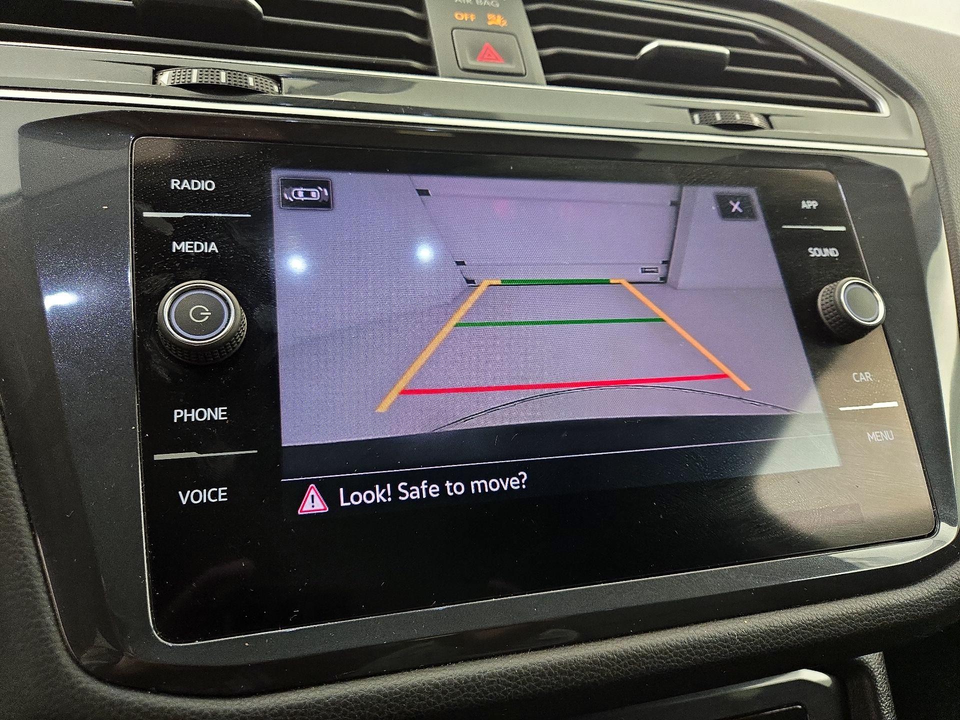 Thumbnail: 2024 Volkswagen Tiguan - 14