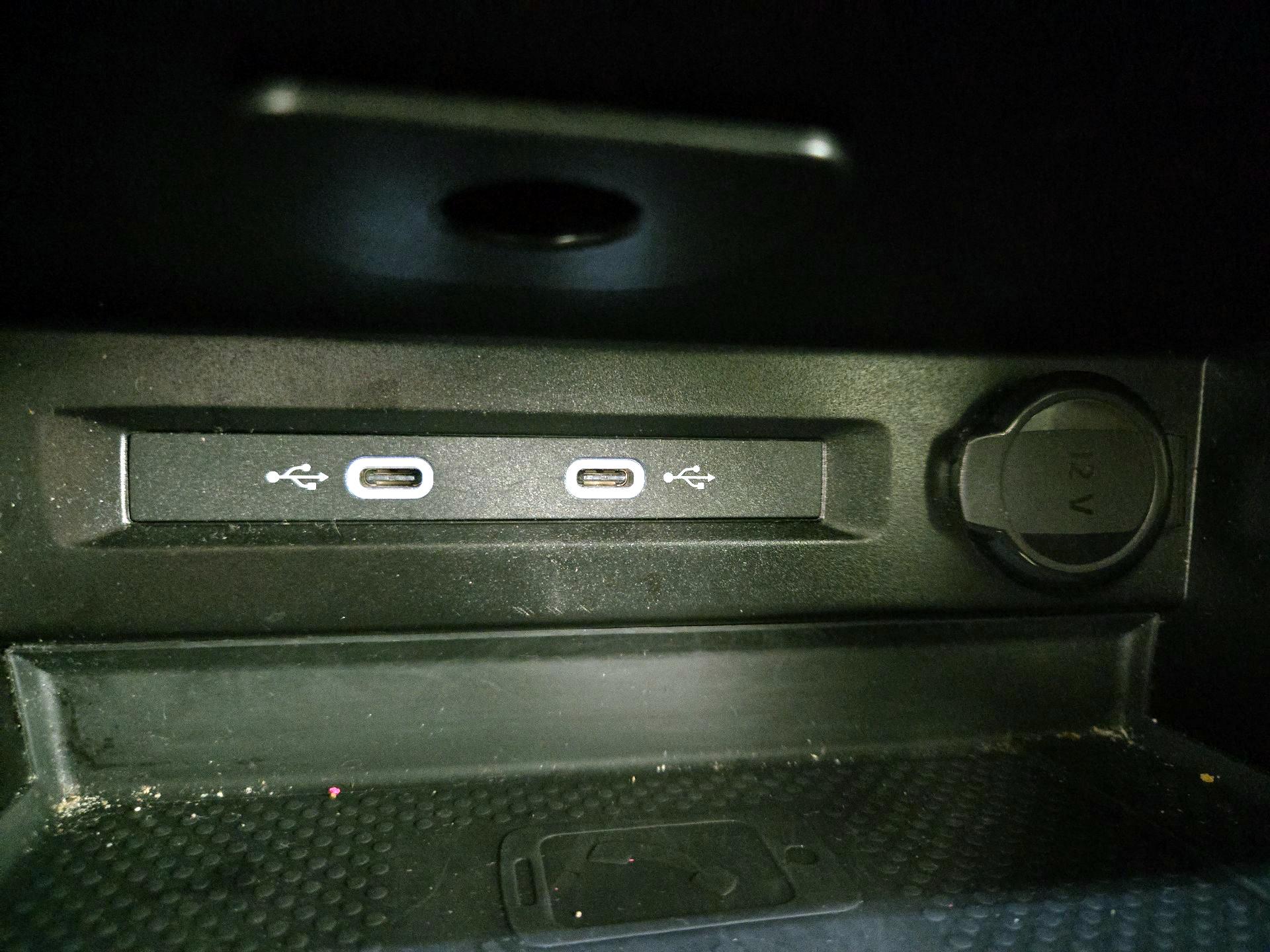 Thumbnail: 2024 Volkswagen Tiguan - 18