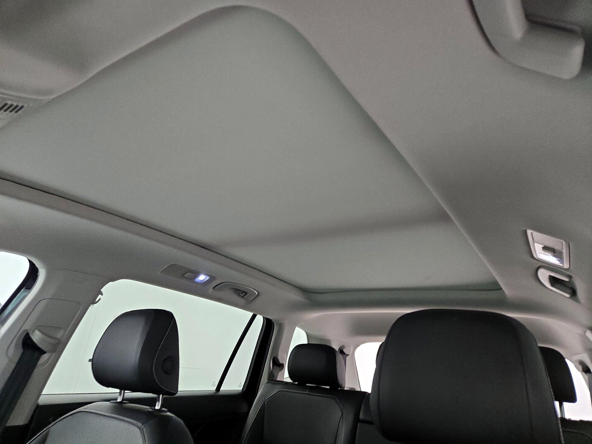 Thumbnail: 2024 Volkswagen Tiguan - 19