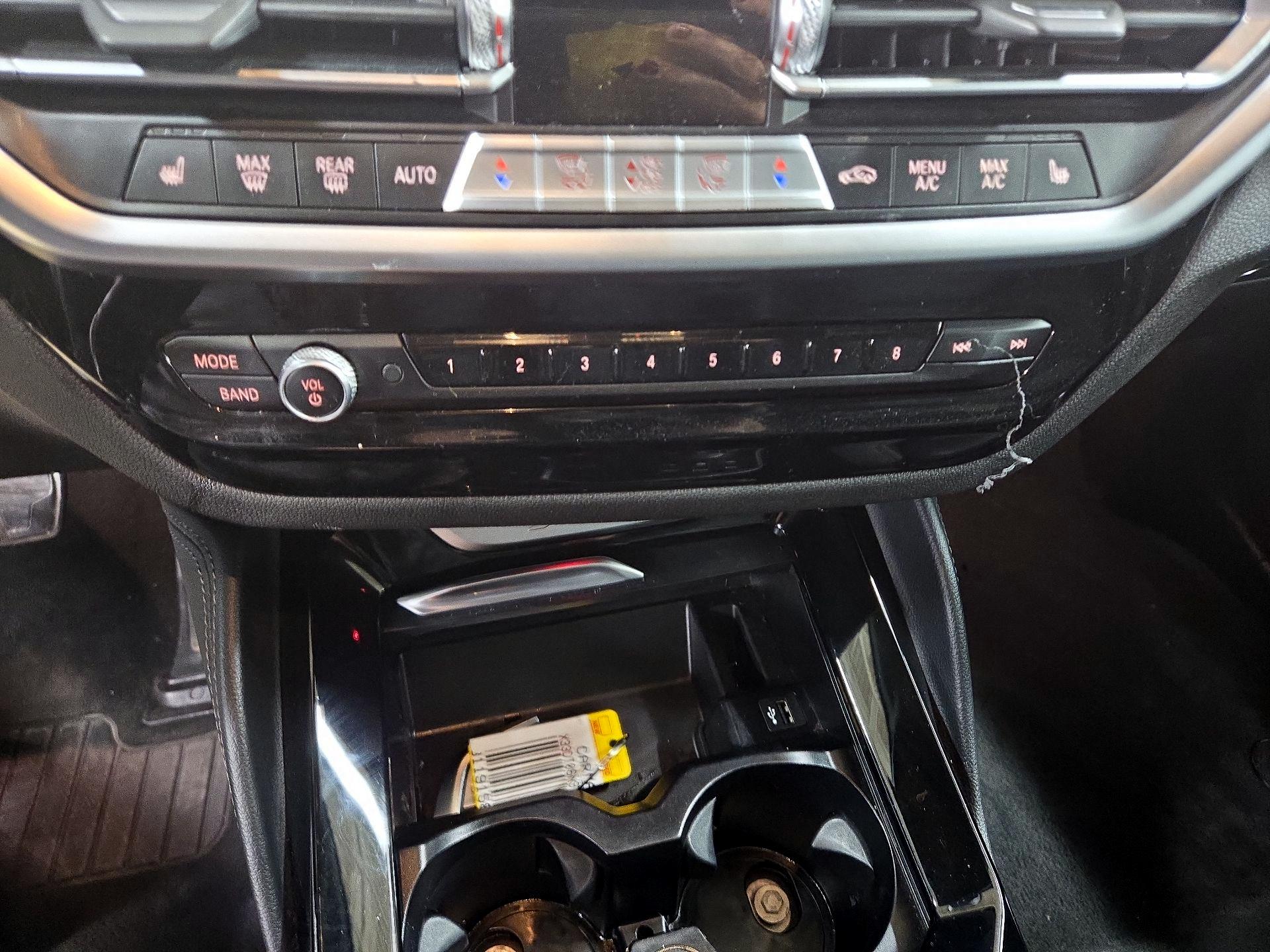 Thumbnail: 2022 BMW X4 - 15