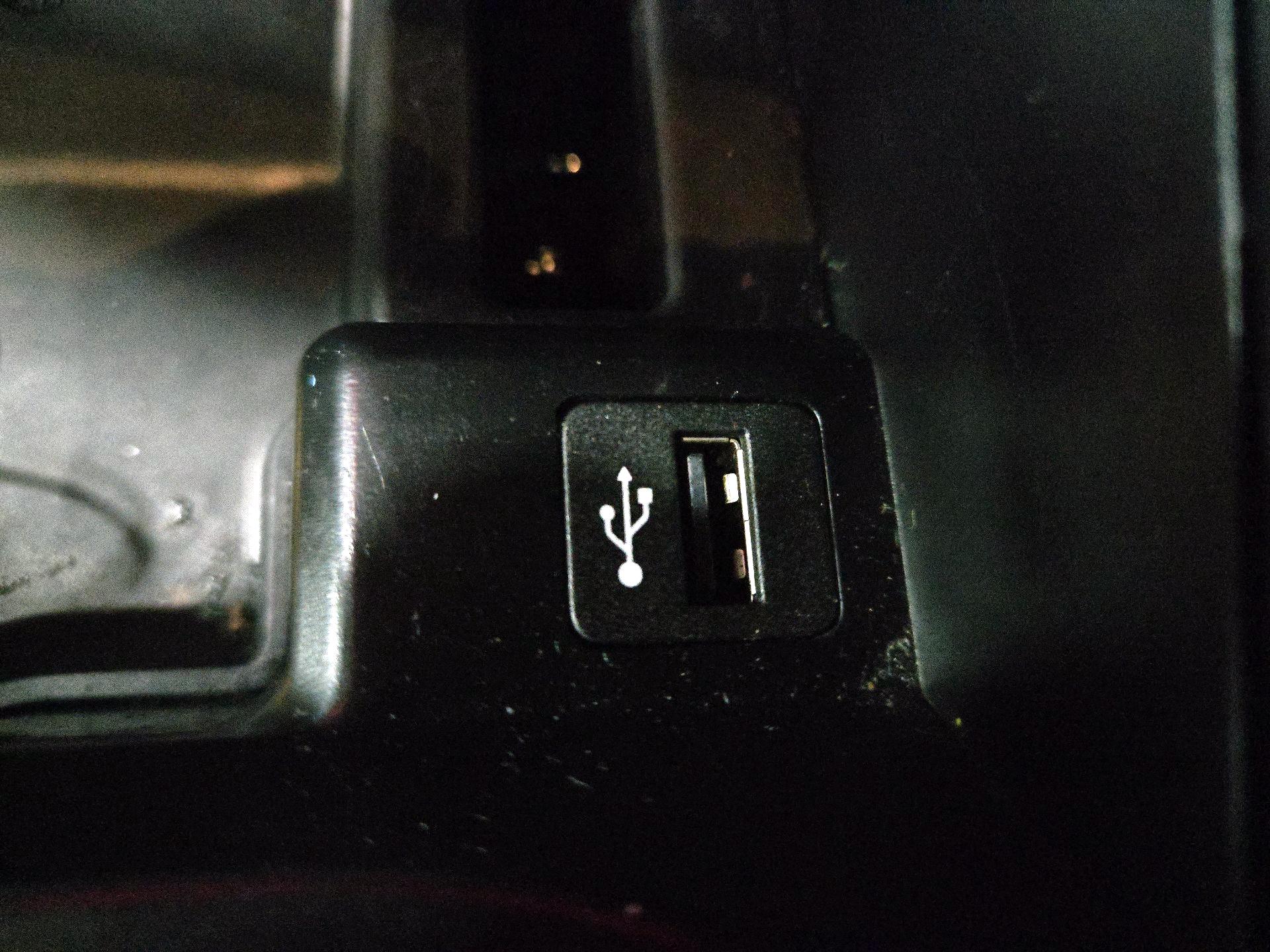 Thumbnail: 2022 BMW X4 - 17