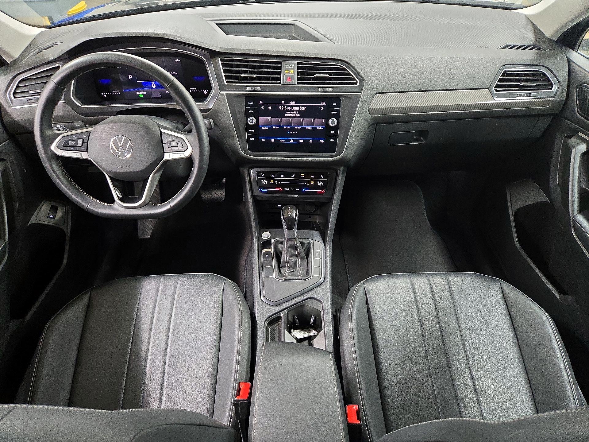 Thumbnail: 2024 Volkswagen Tiguan - 9