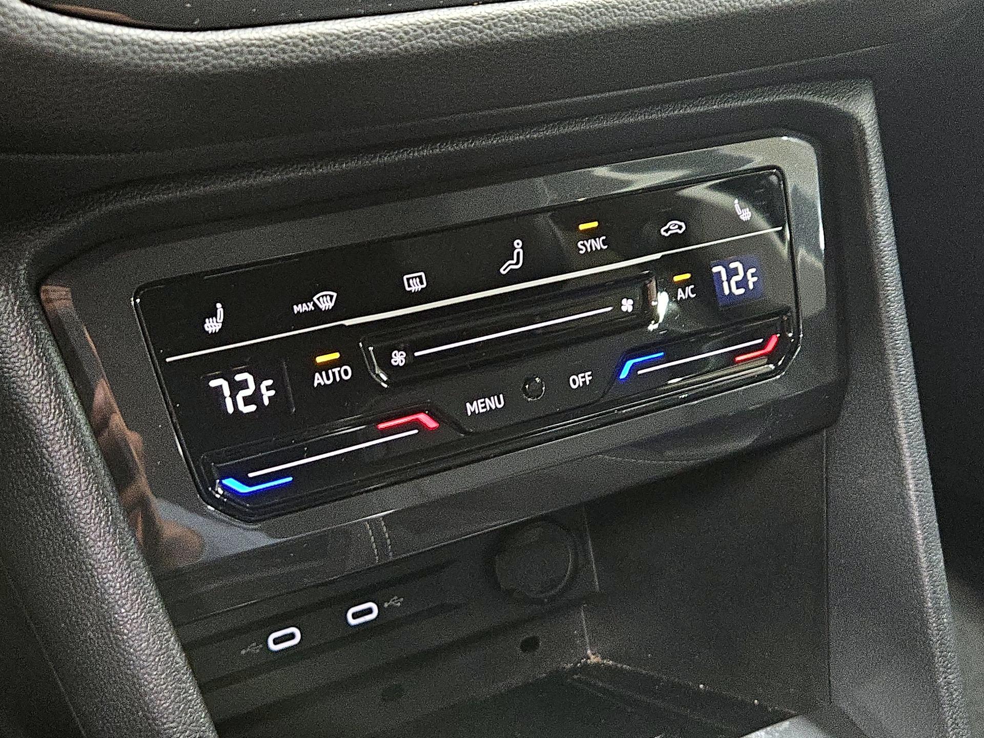 Thumbnail: 2024 Volkswagen Tiguan - 16