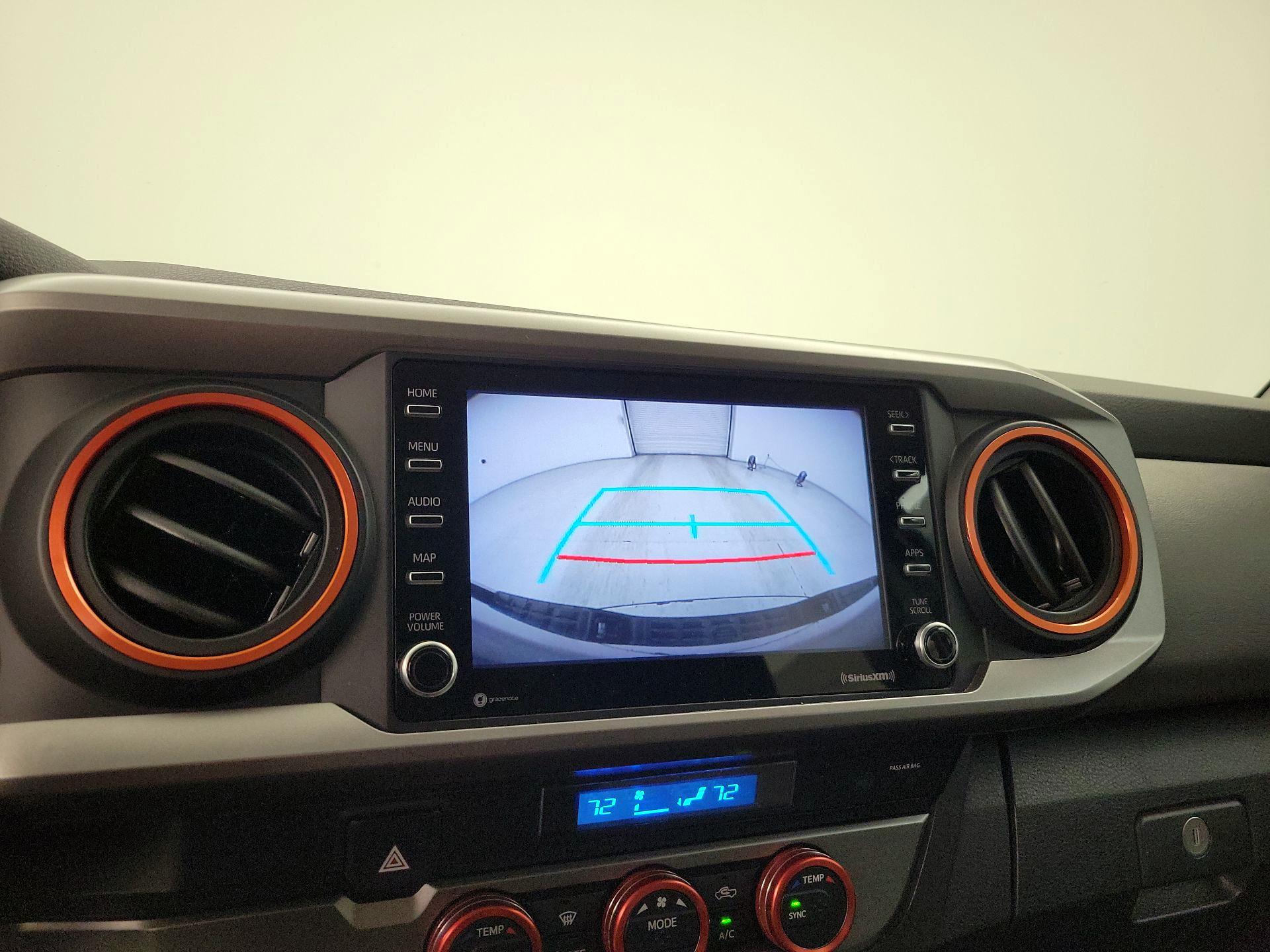 Thumbnail: 2021 Toyota Tacoma - 14