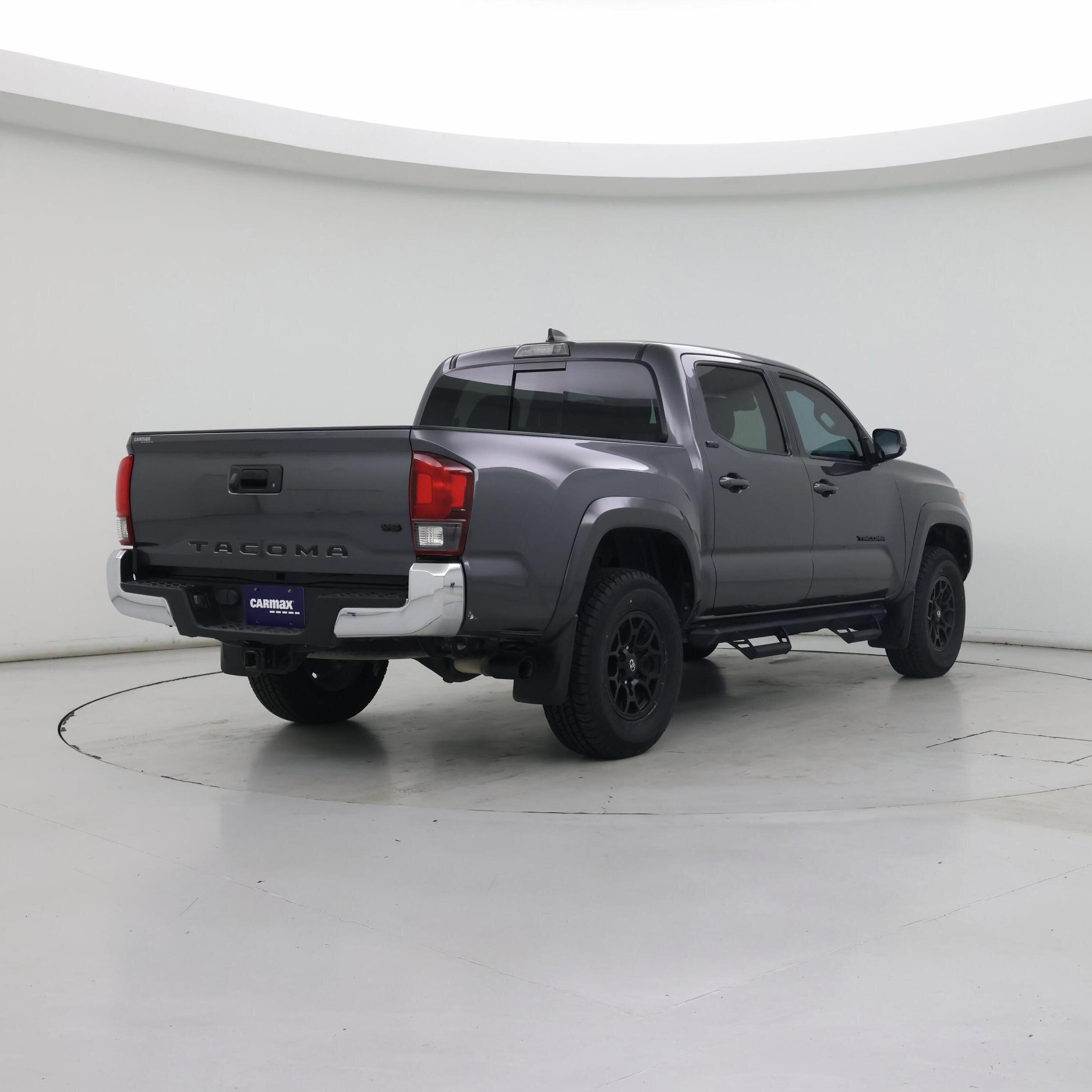 Thumbnail: 2021 Toyota Tacoma - 8