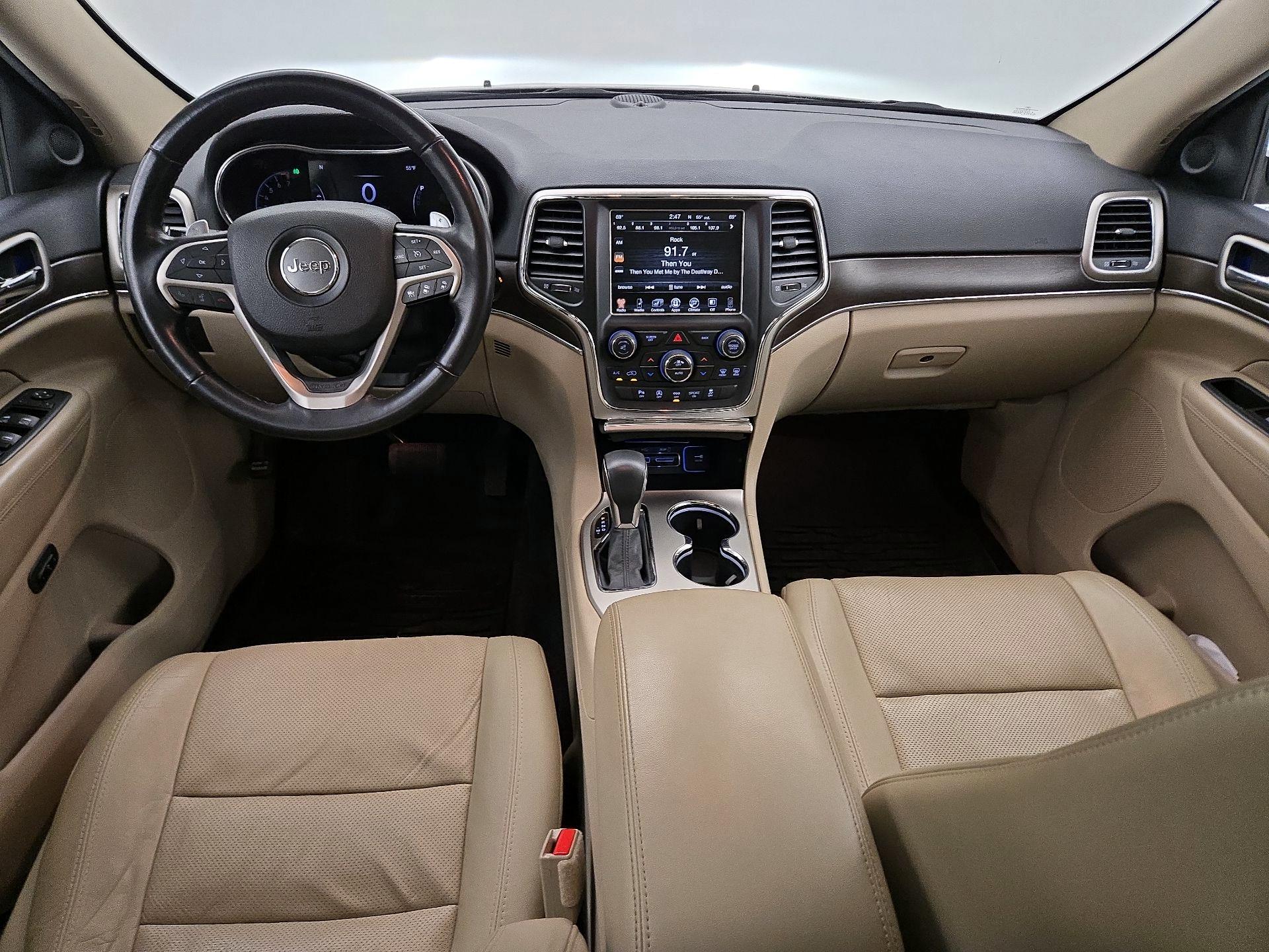 Thumbnail: 2016 Jeep Grand Cherokee - 9