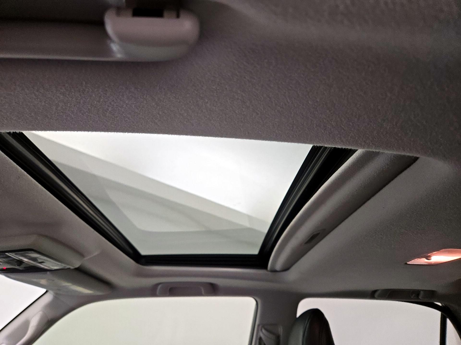 Thumbnail: 2017 Toyota 4Runner - 20