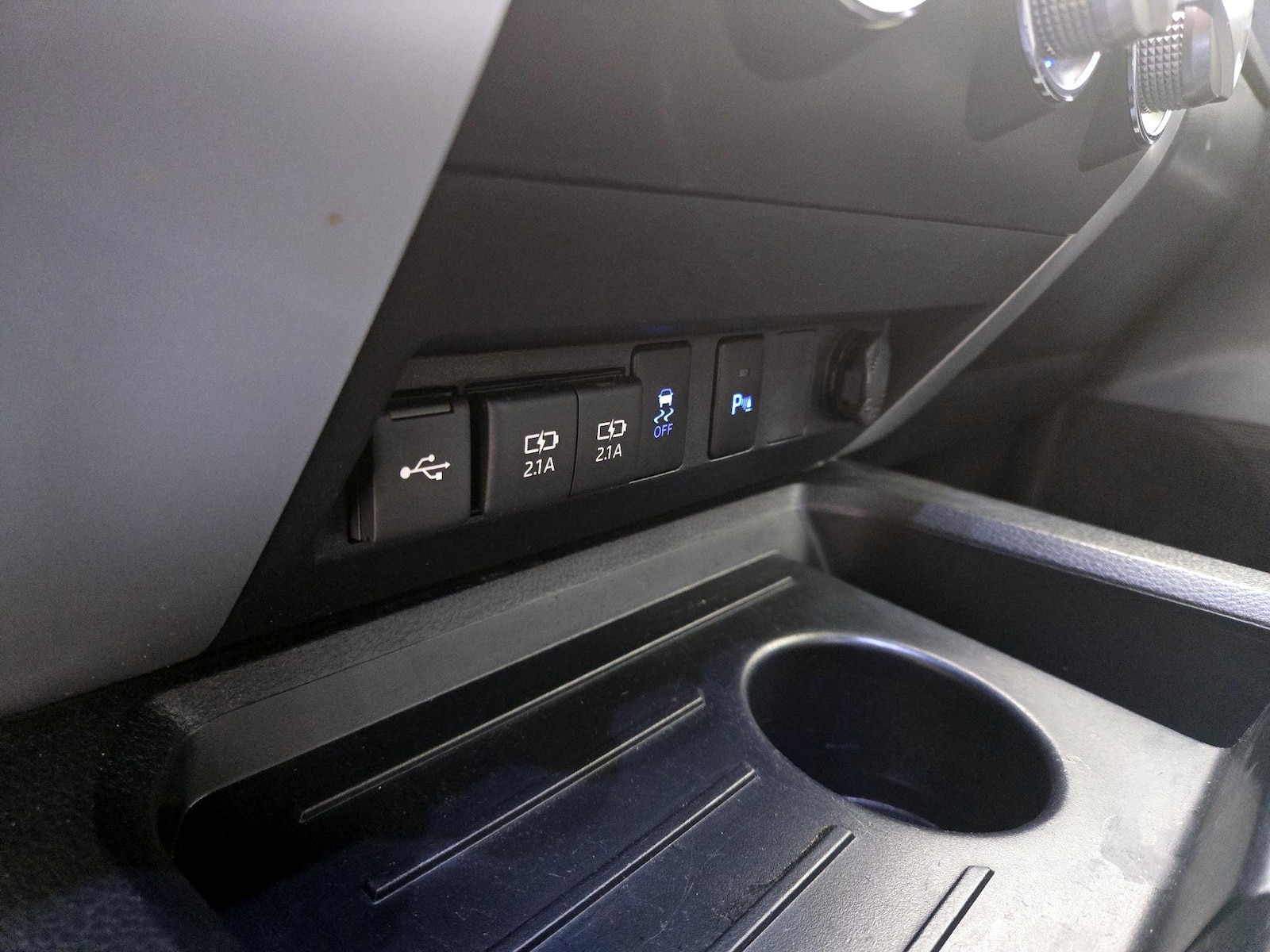 2021 Toyota Tundra SR5 - Photo 19