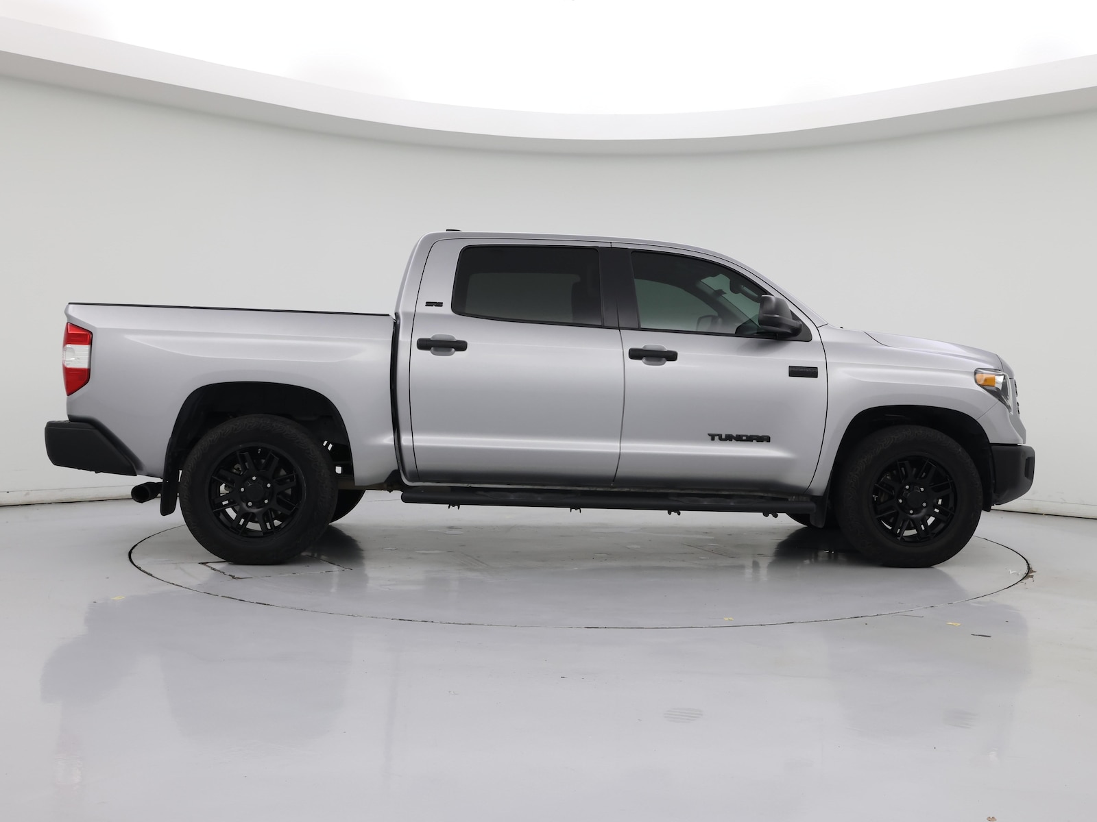 2021 Toyota Tundra SR5 - Photo 8