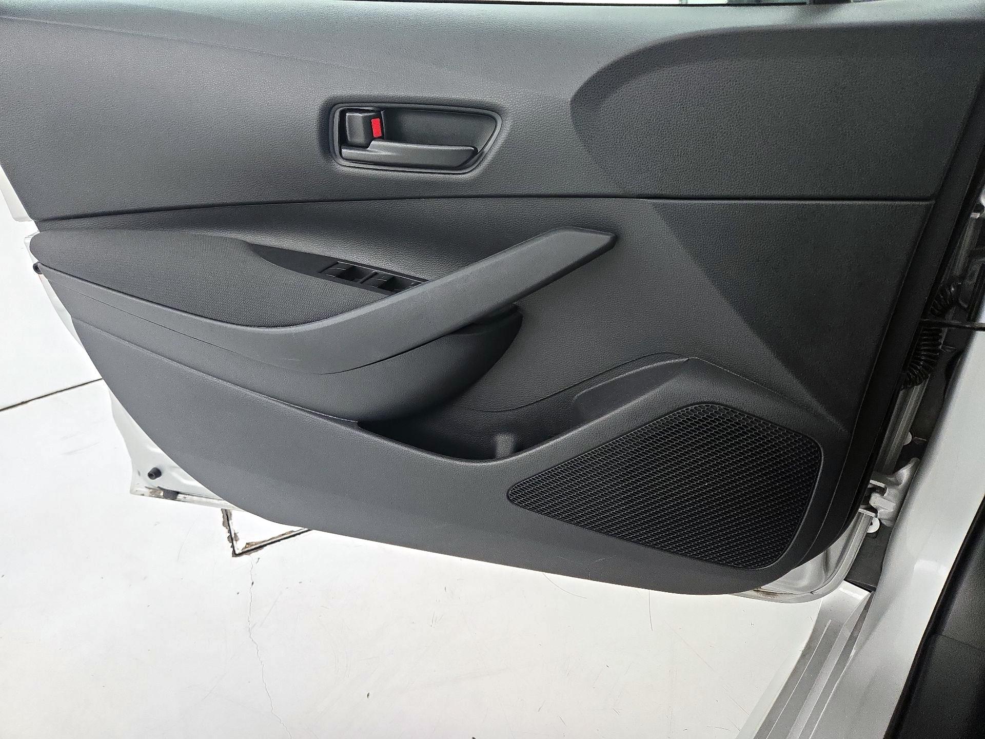 Thumbnail: 2025 Toyota Corolla - 12