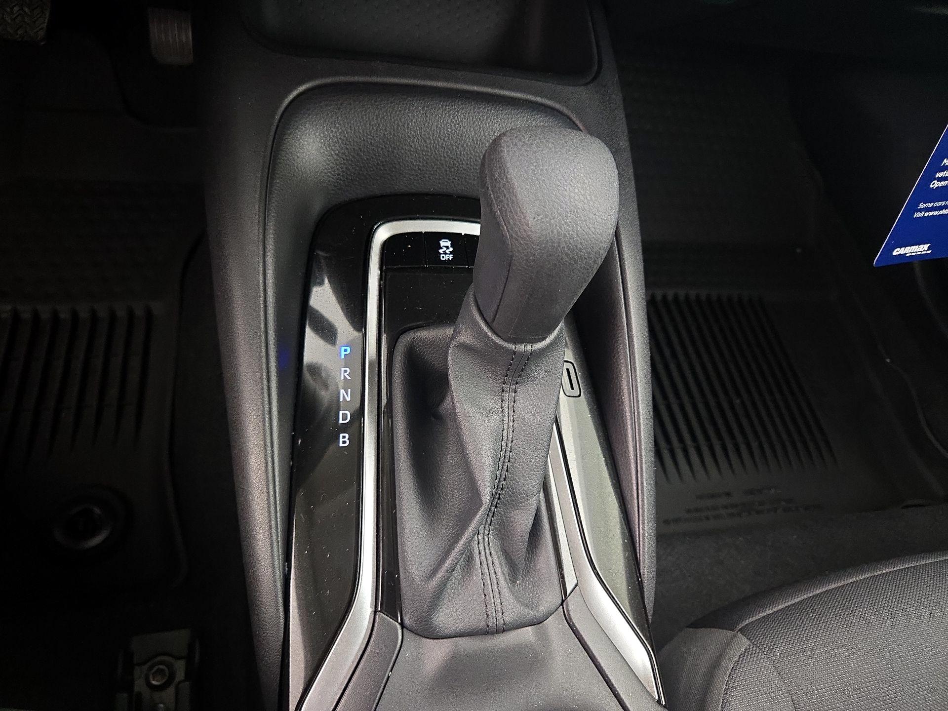 Thumbnail: 2025 Toyota Corolla - 17