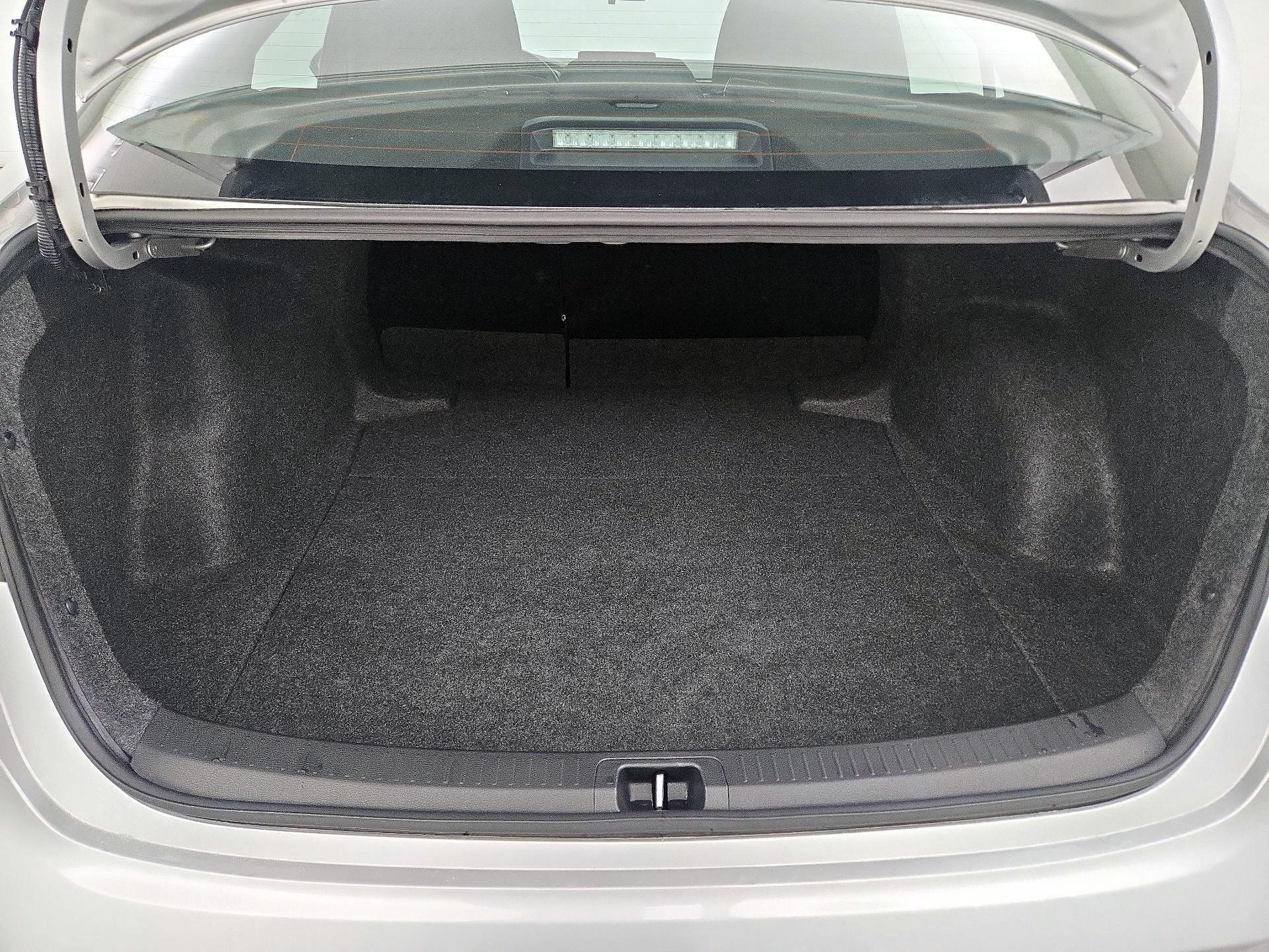 Thumbnail: 2025 Toyota Corolla - 19