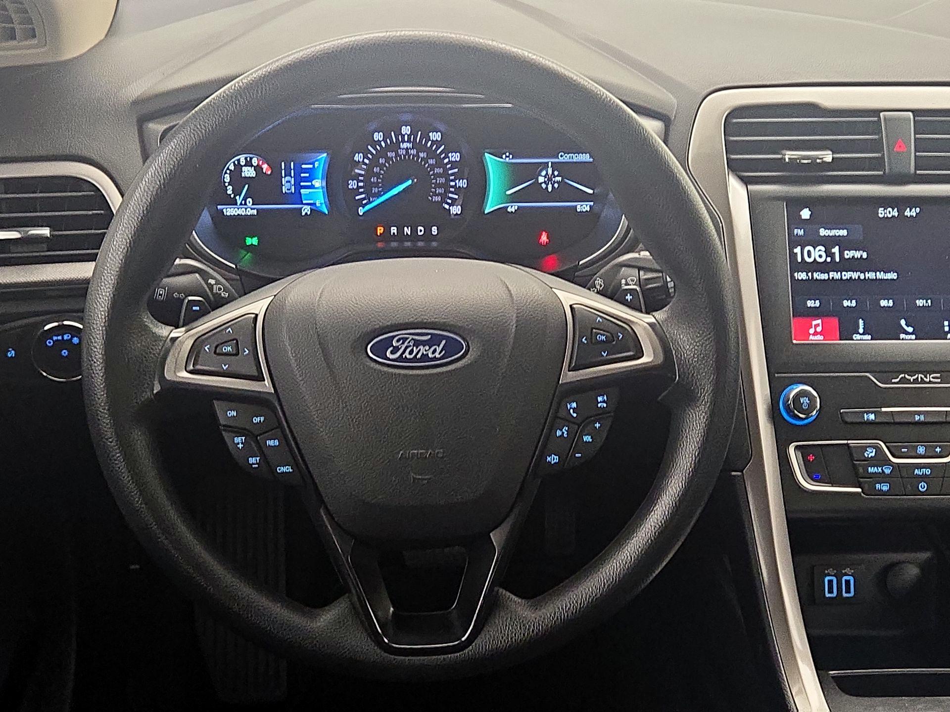 Thumbnail: 2019 Ford Fusion - 10