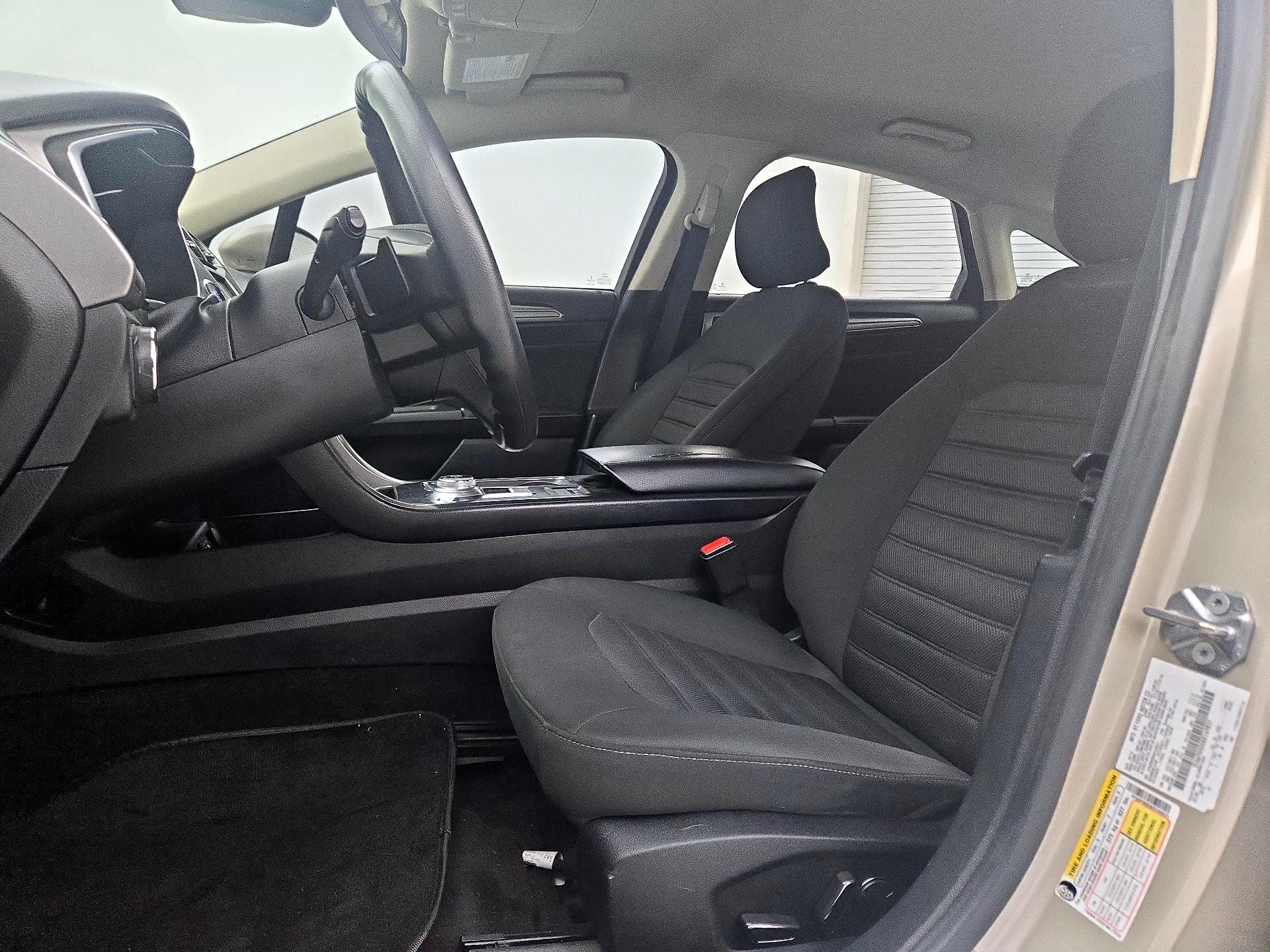 Thumbnail: 2019 Ford Fusion - 11