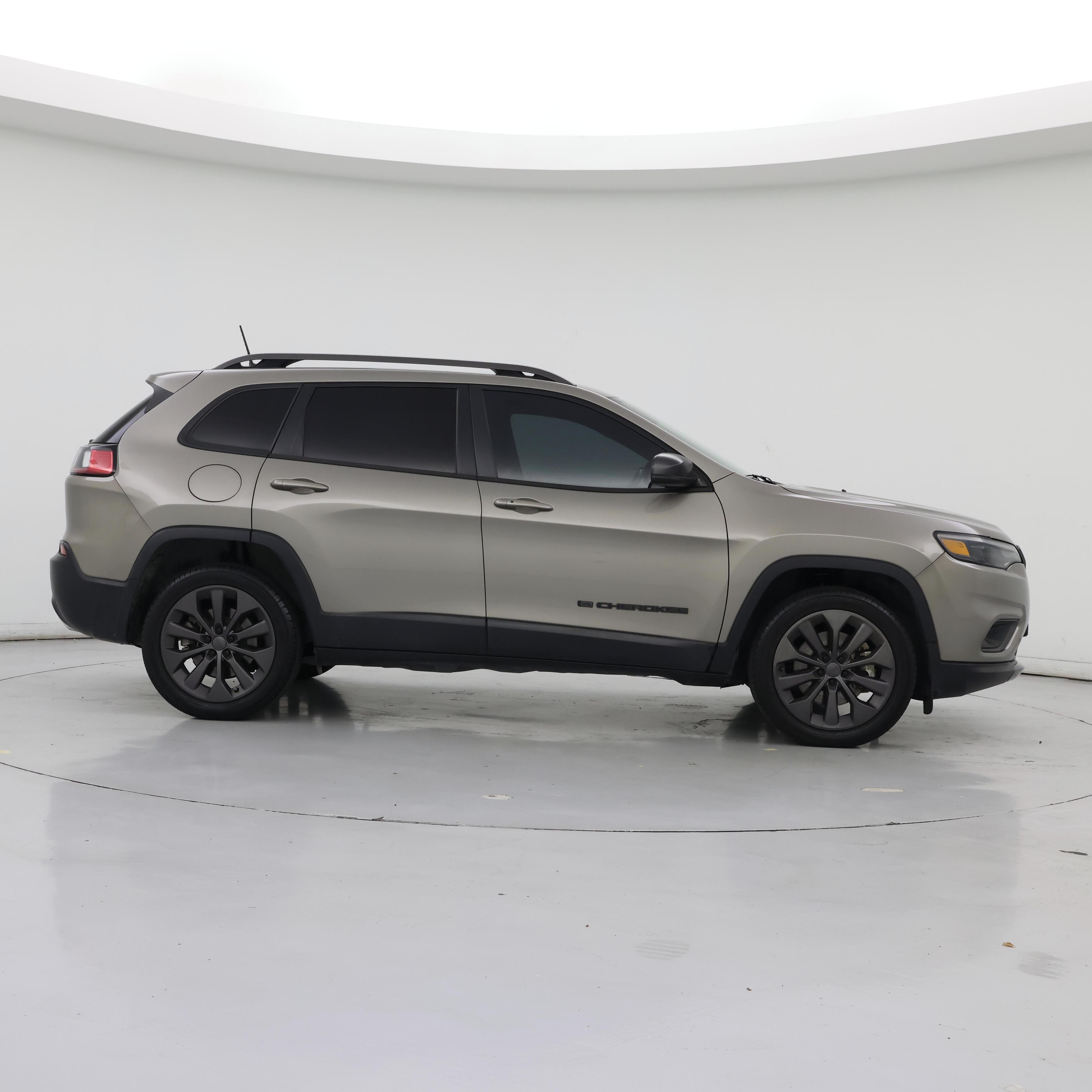 Thumbnail: 2021 Jeep Cherokee - 7