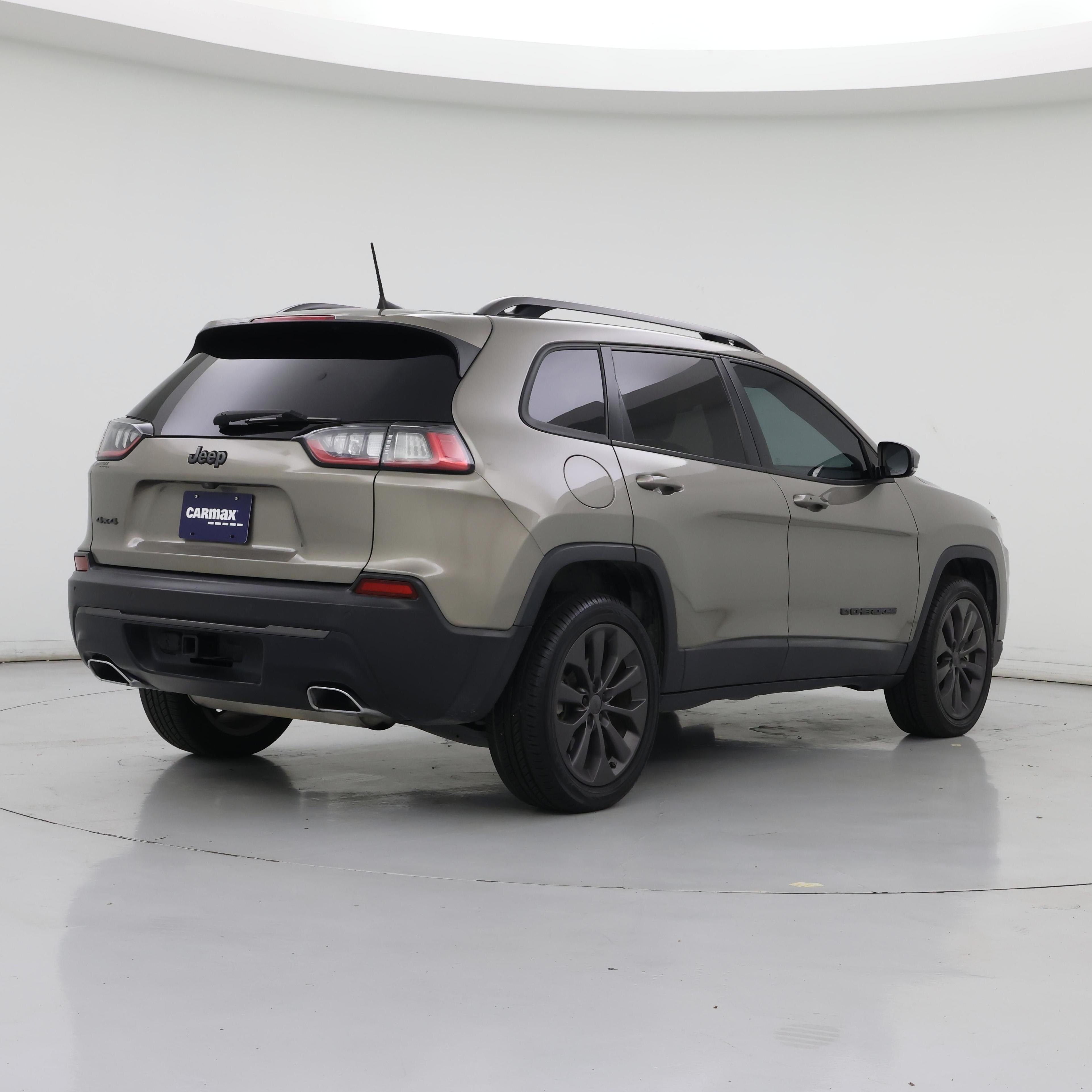 Thumbnail: 2021 Jeep Cherokee - 8