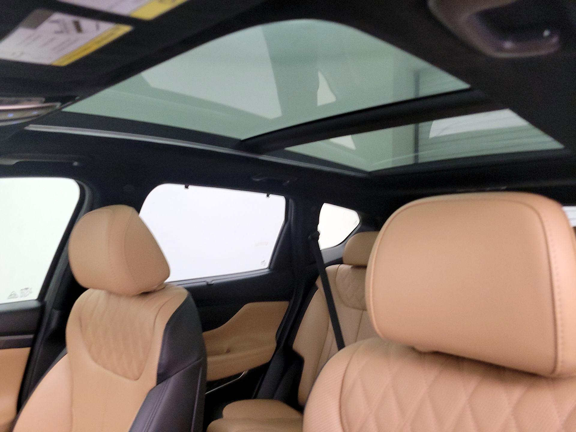 Thumbnail: 2023 Hyundai Santa Fe - 20