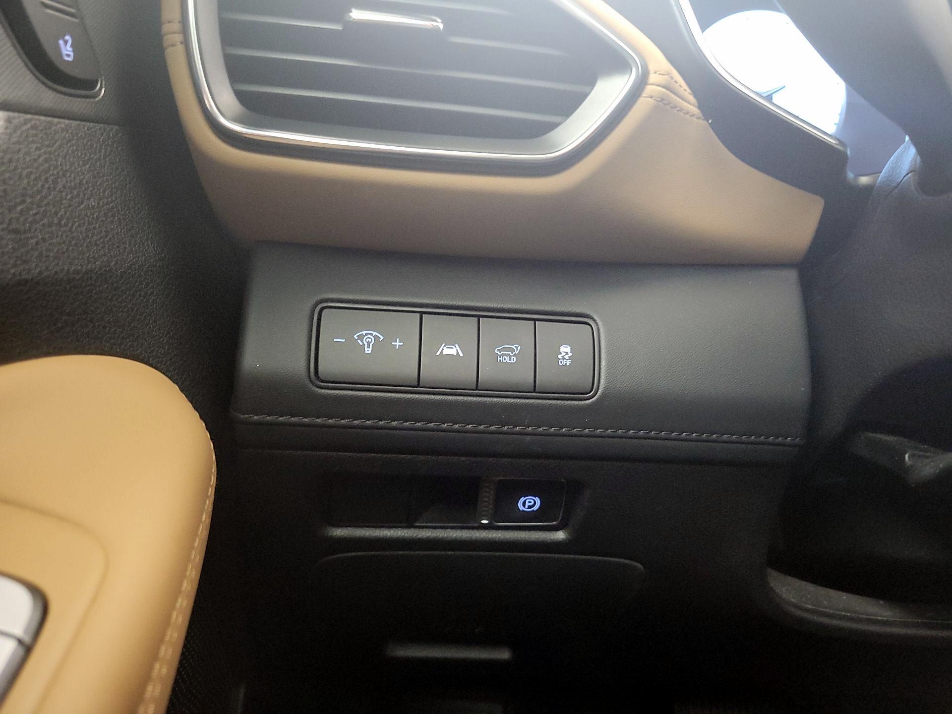 Thumbnail: 2023 Hyundai Santa Fe - 13