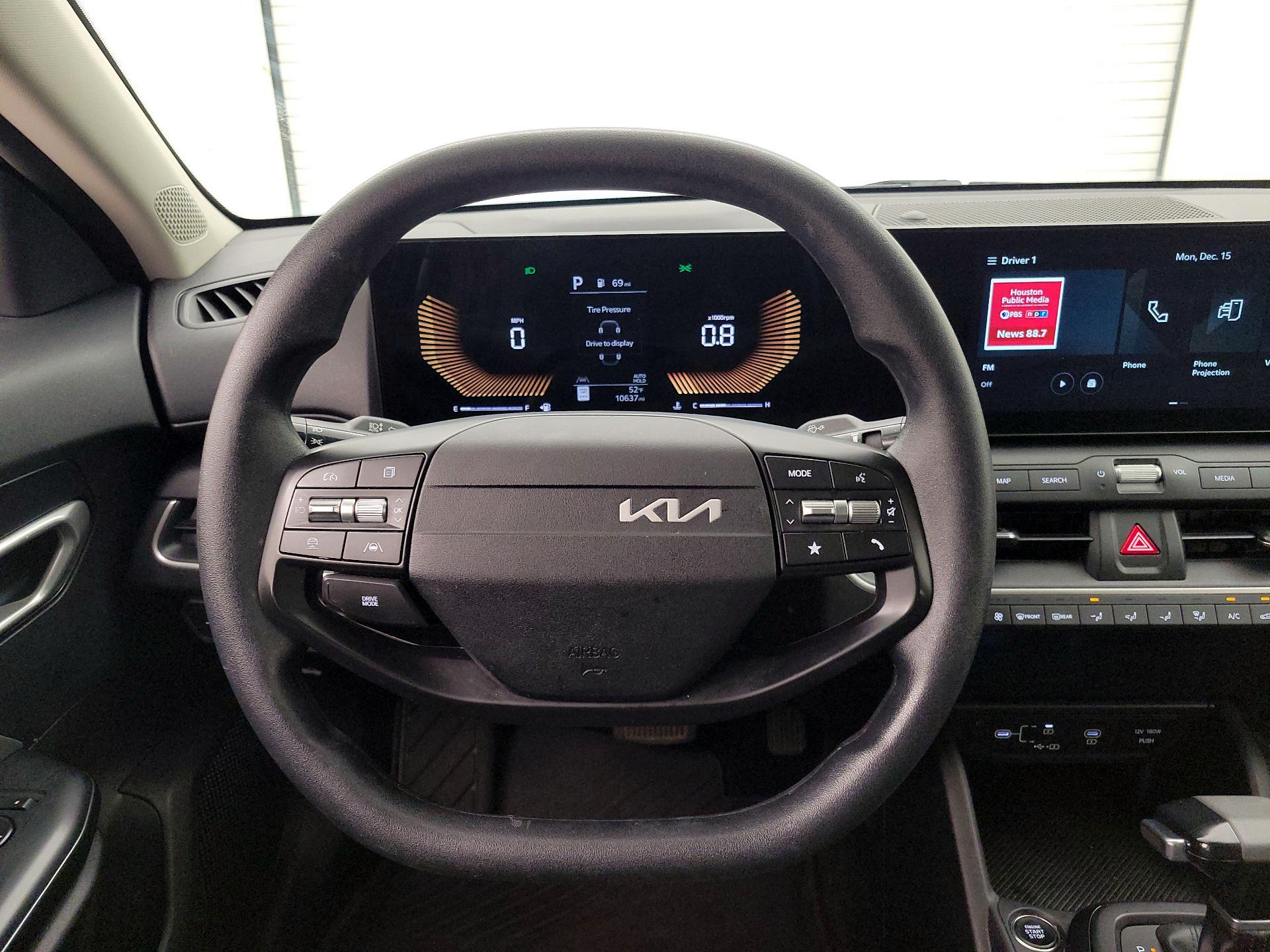 Thumbnail: 2025 Kia K4 - 10