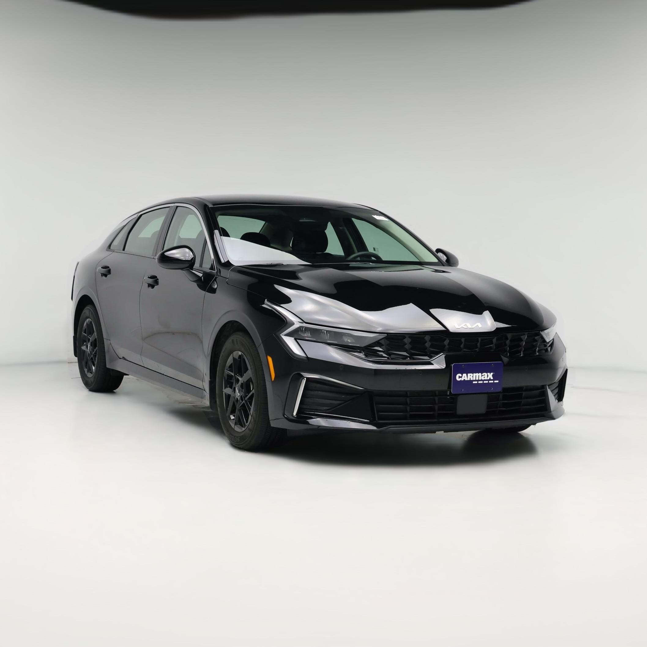 Thumbnail: 2025 Kia K5 - 1