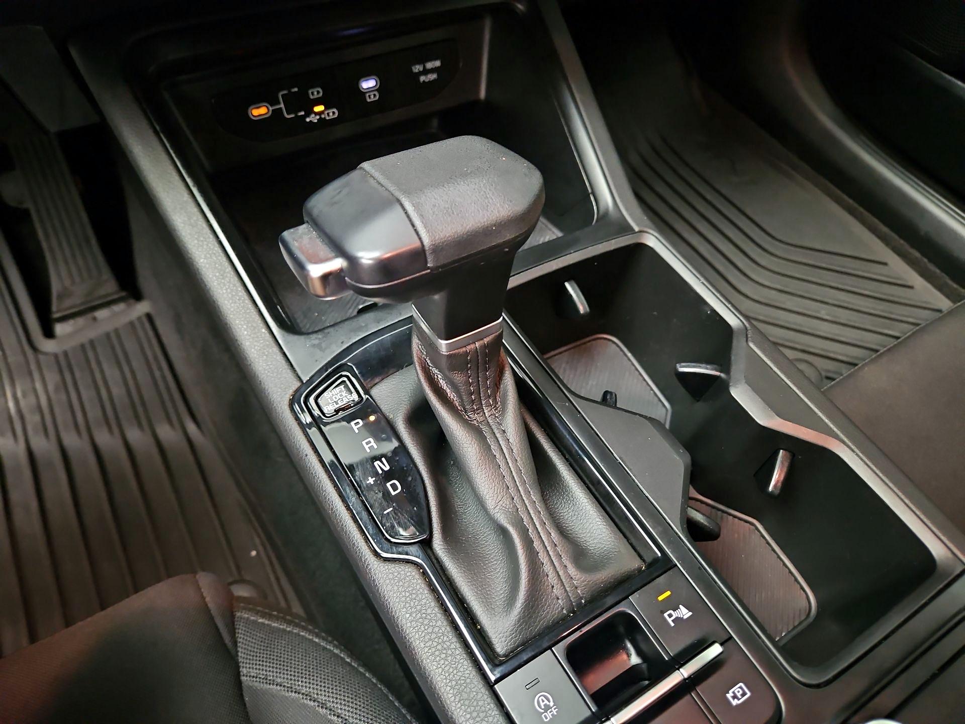 Thumbnail: 2025 Kia K5 - 17