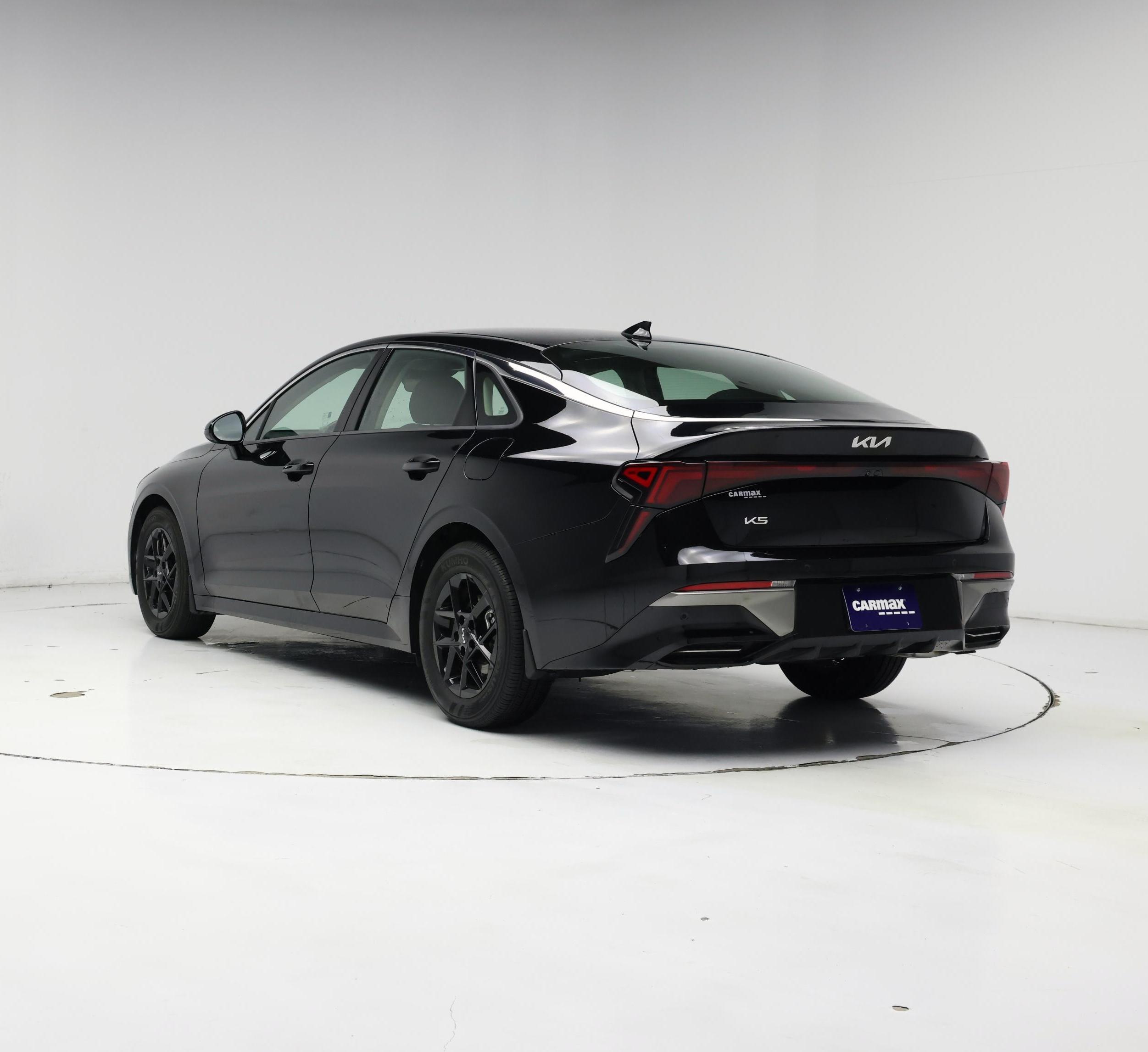 Thumbnail: 2025 Kia K5 - 2