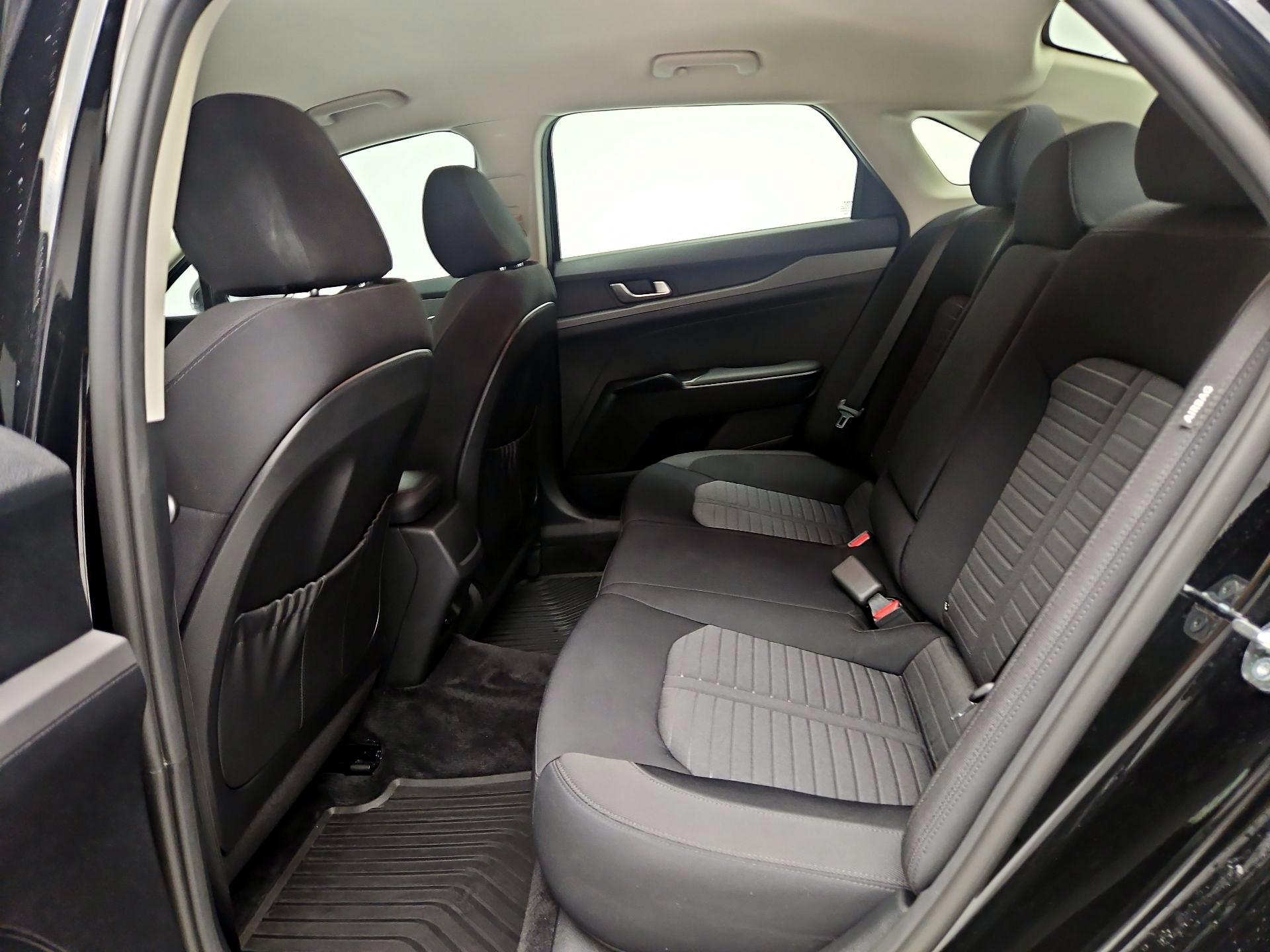 Thumbnail: 2025 Kia K5 - 19